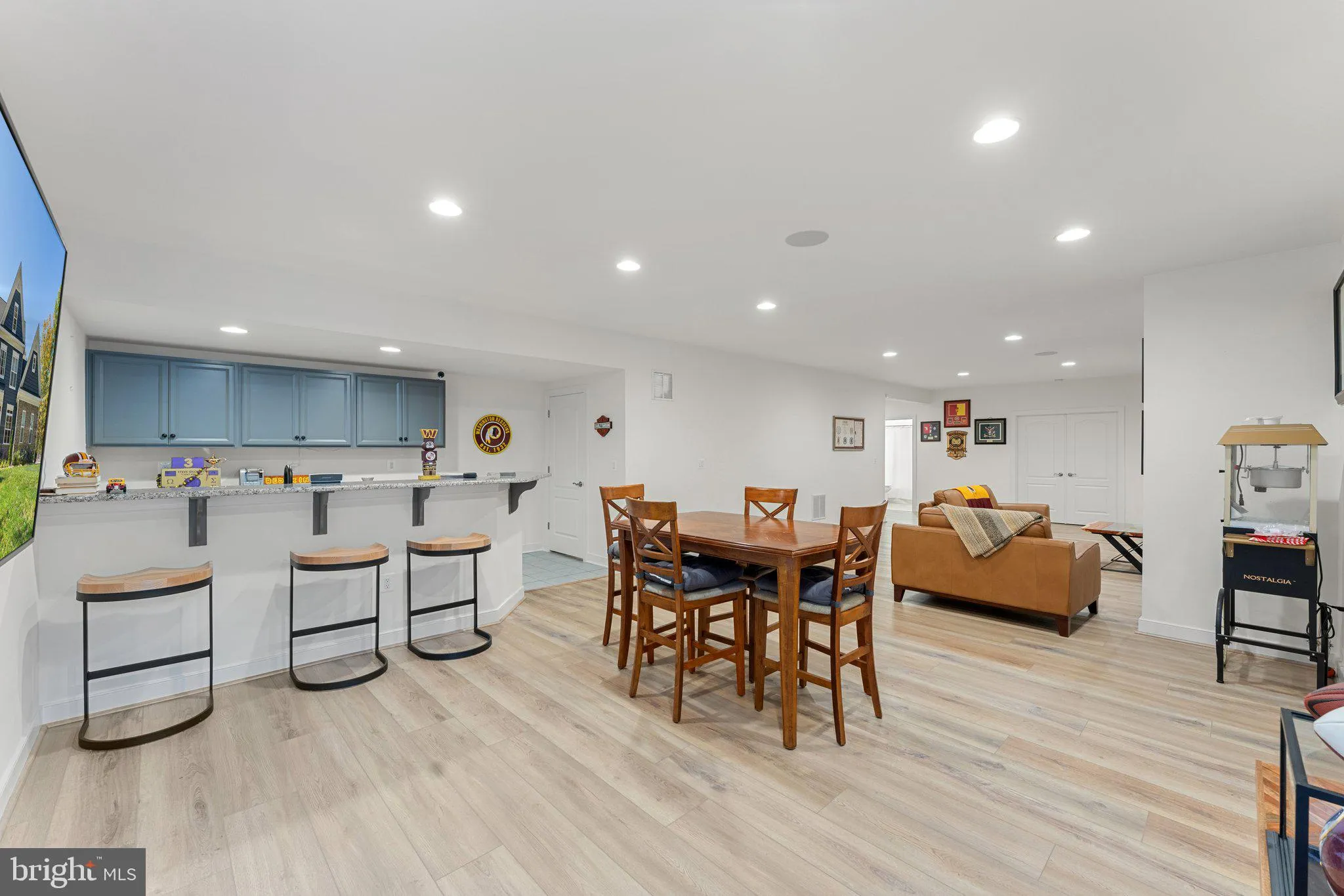 Fredericksburg, Virginia 22406, United States, 5 Bedrooms Bedrooms, ,5 BathroomsBathrooms,Residential,Pending,37029