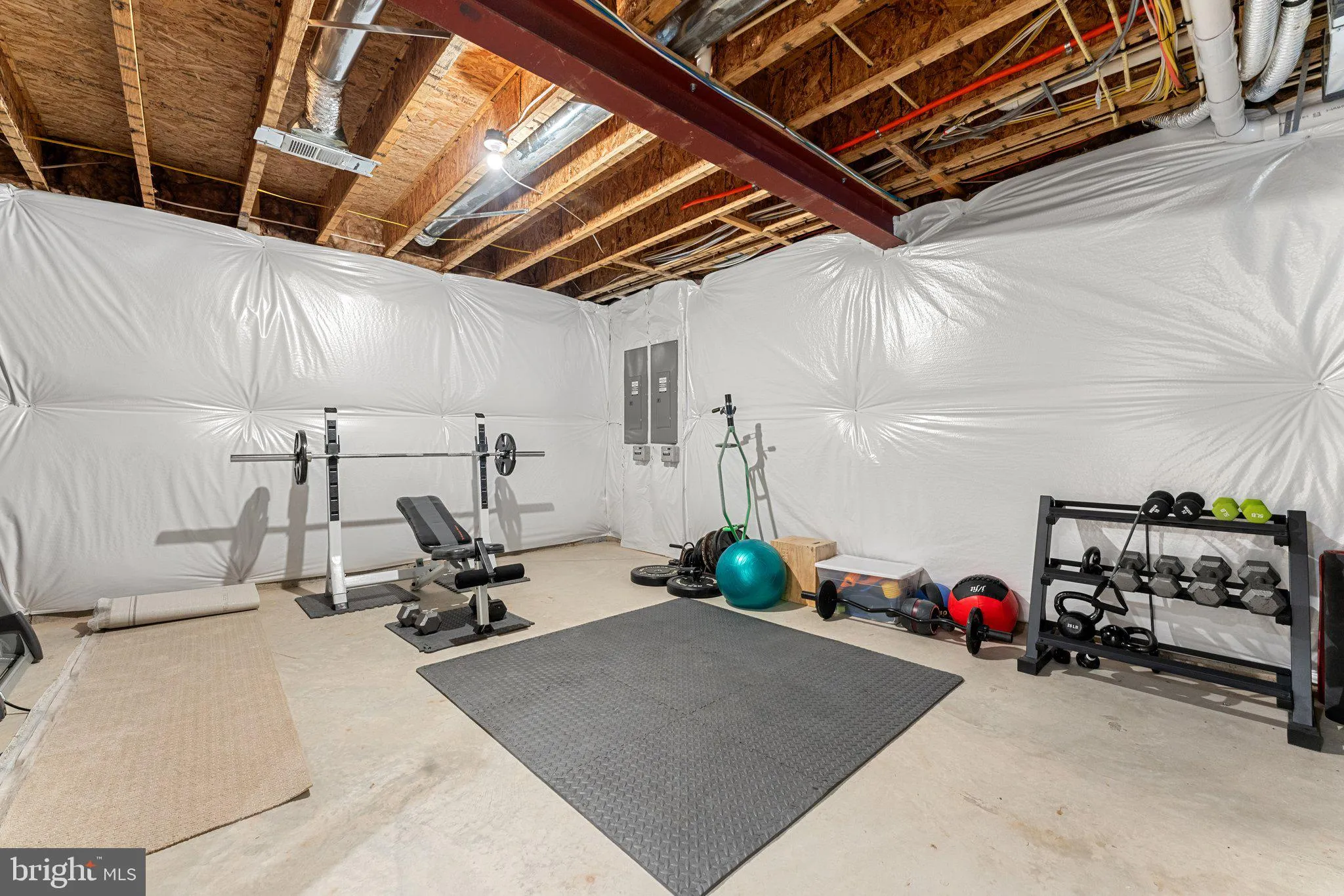 Fredericksburg, Virginia 22406, United States, 5 Bedrooms Bedrooms, ,5 BathroomsBathrooms,Residential,Pending,37029