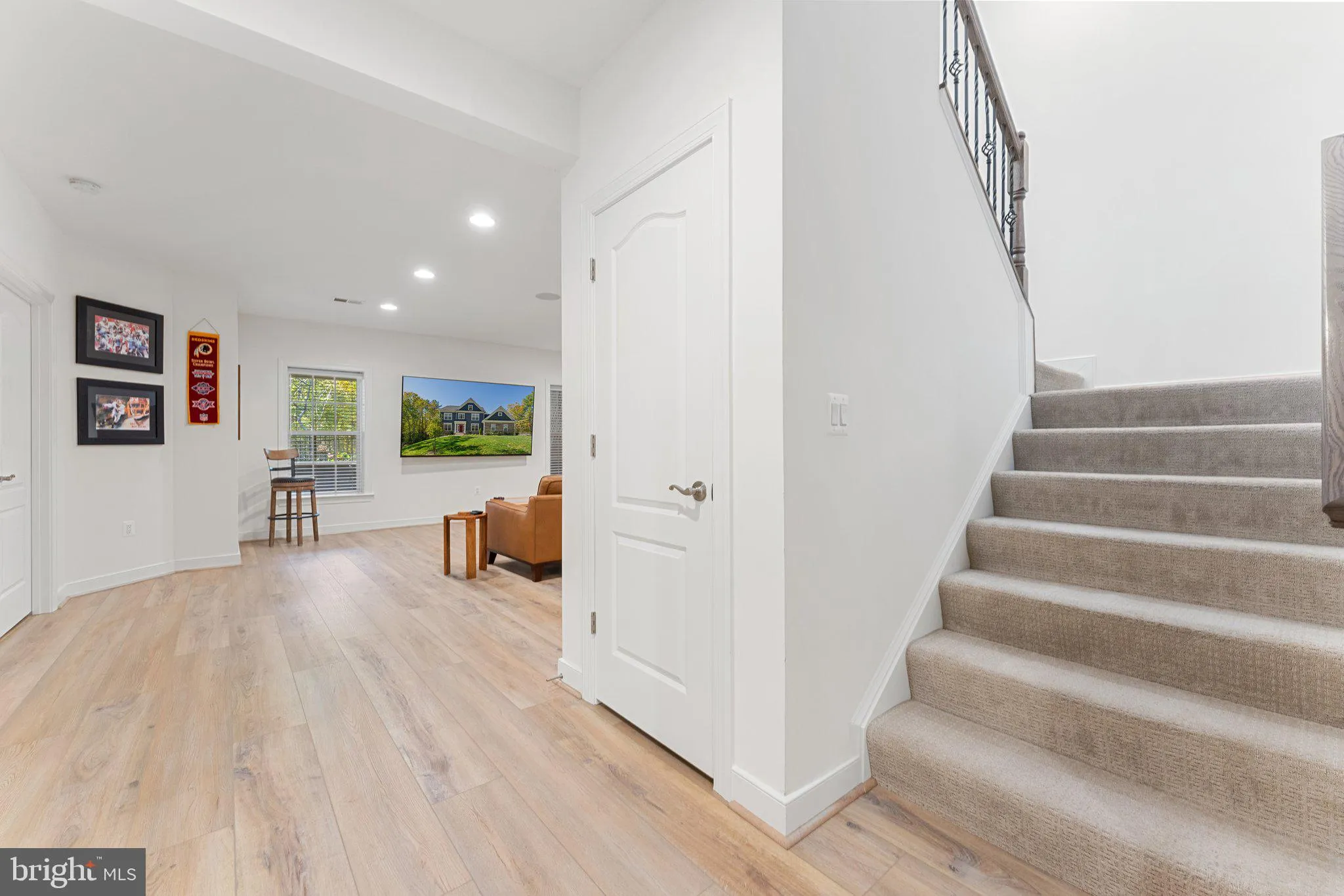 Fredericksburg, Virginia 22406, United States, 5 Bedrooms Bedrooms, ,5 BathroomsBathrooms,Residential,Pending,37029