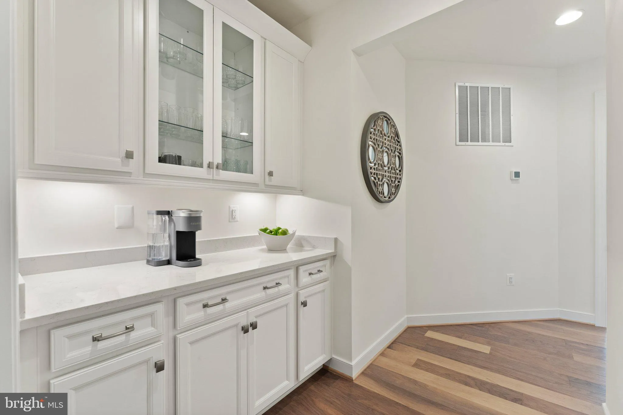 Fredericksburg, Virginia 22406, United States, 5 Bedrooms Bedrooms, ,5 BathroomsBathrooms,Residential,Pending,37029