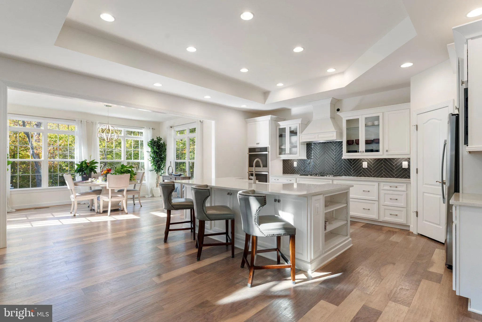 Fredericksburg, Virginia 22406, United States, 5 Bedrooms Bedrooms, ,5 BathroomsBathrooms,Residential,Pending,37029