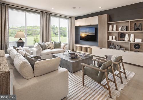 DOYLESTOWN WALK - Residential