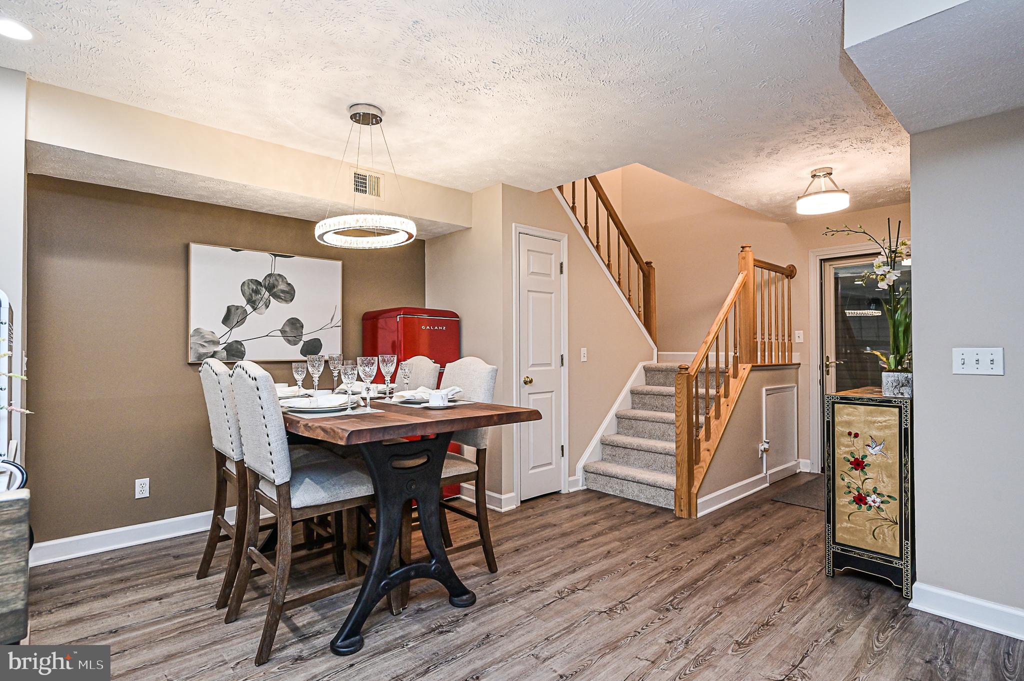 OXFORD HOUSE - Residential