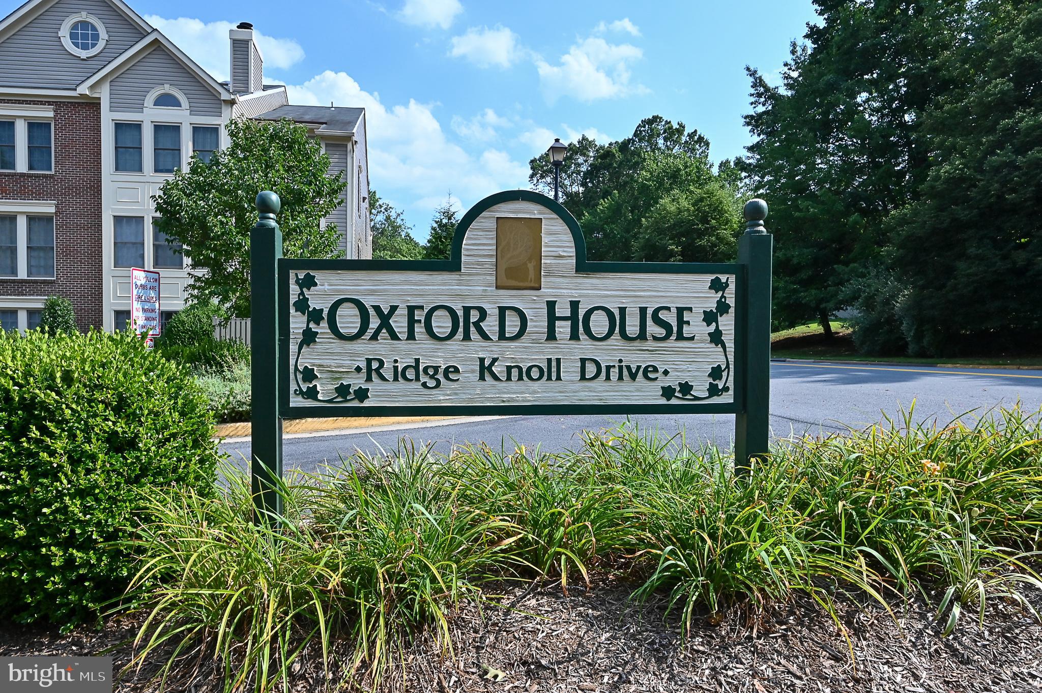 OXFORD HOUSE - Residential