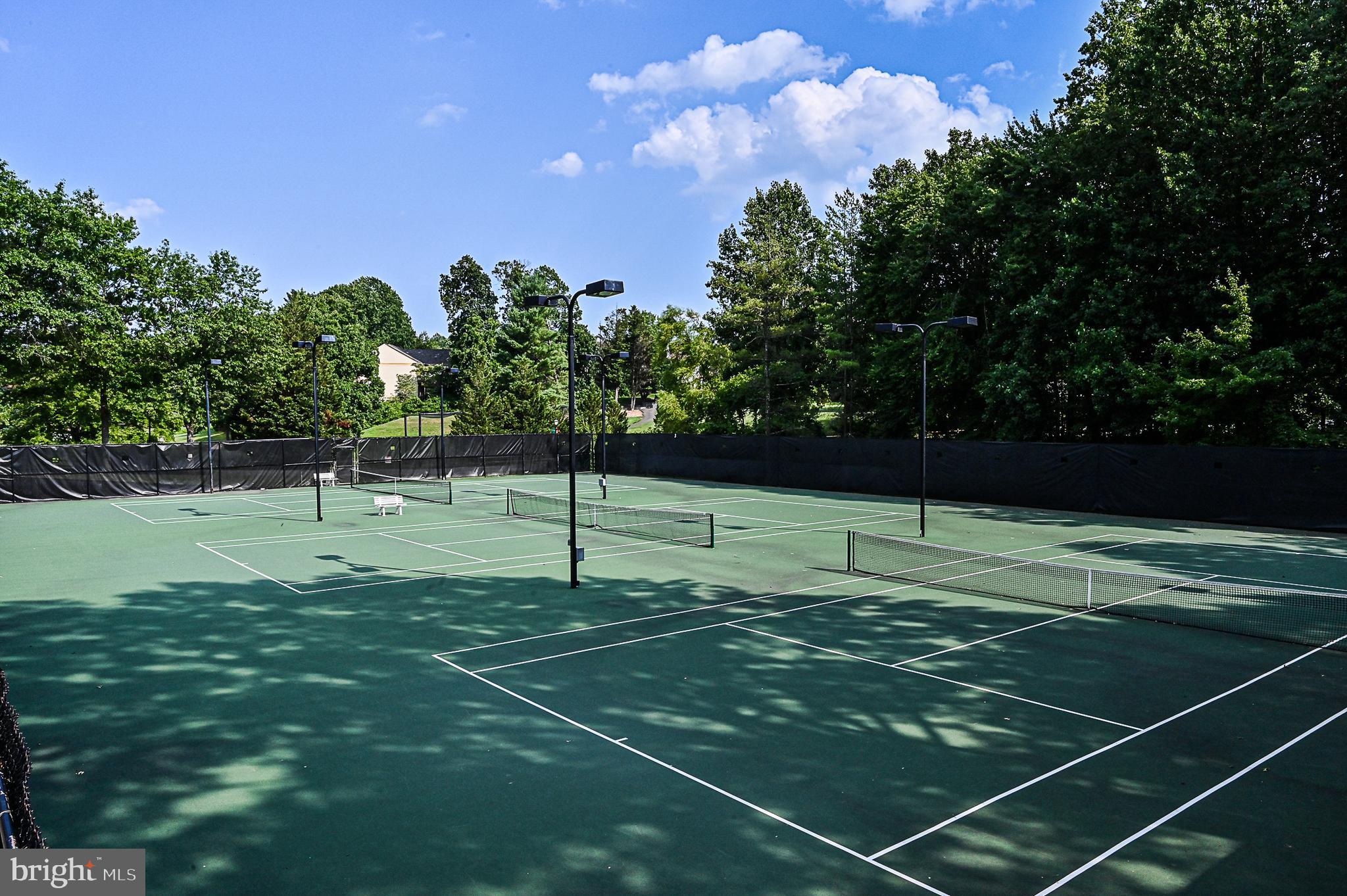 OXFORD HOUSE - Residential