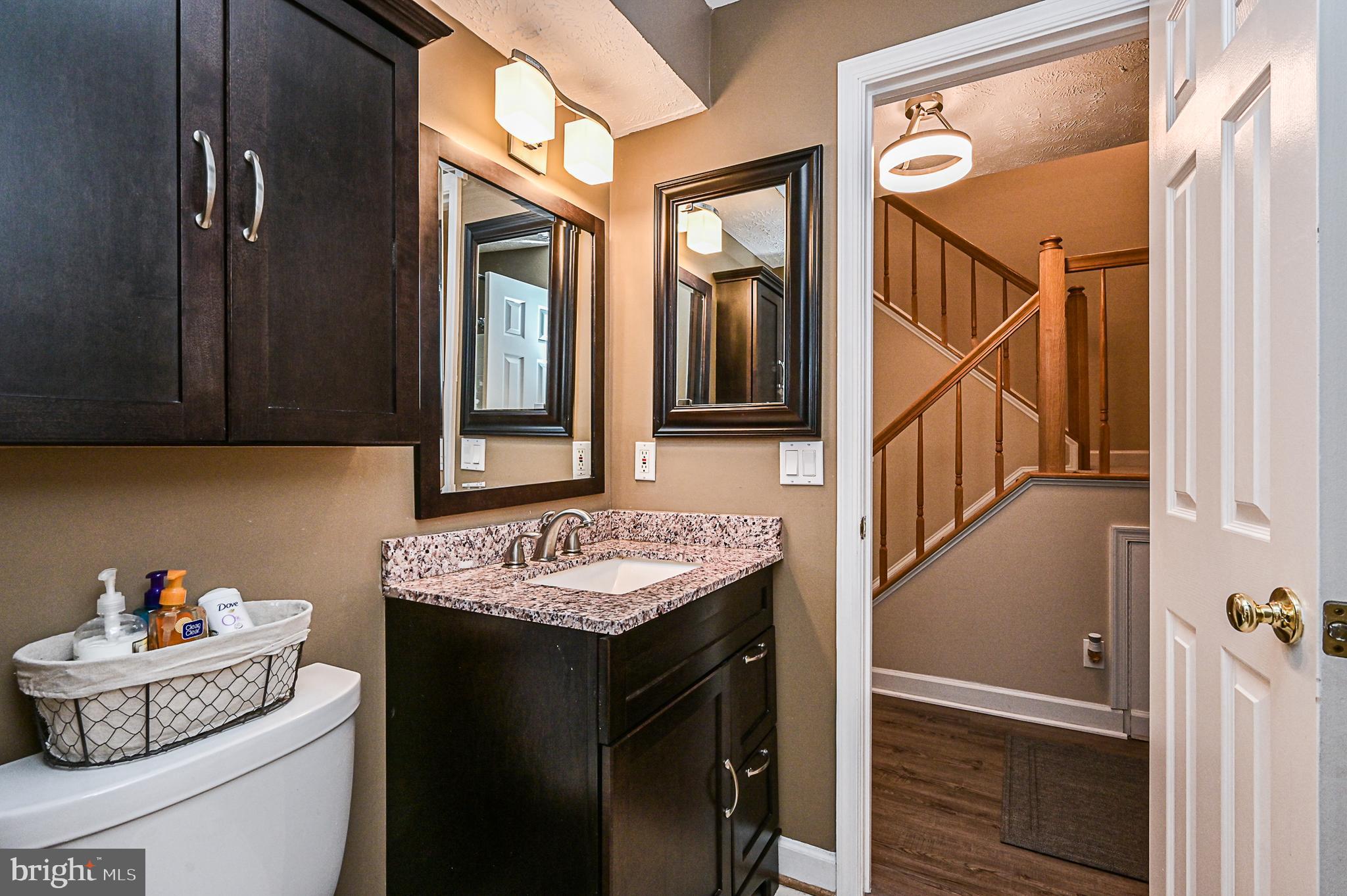 OXFORD HOUSE - Residential