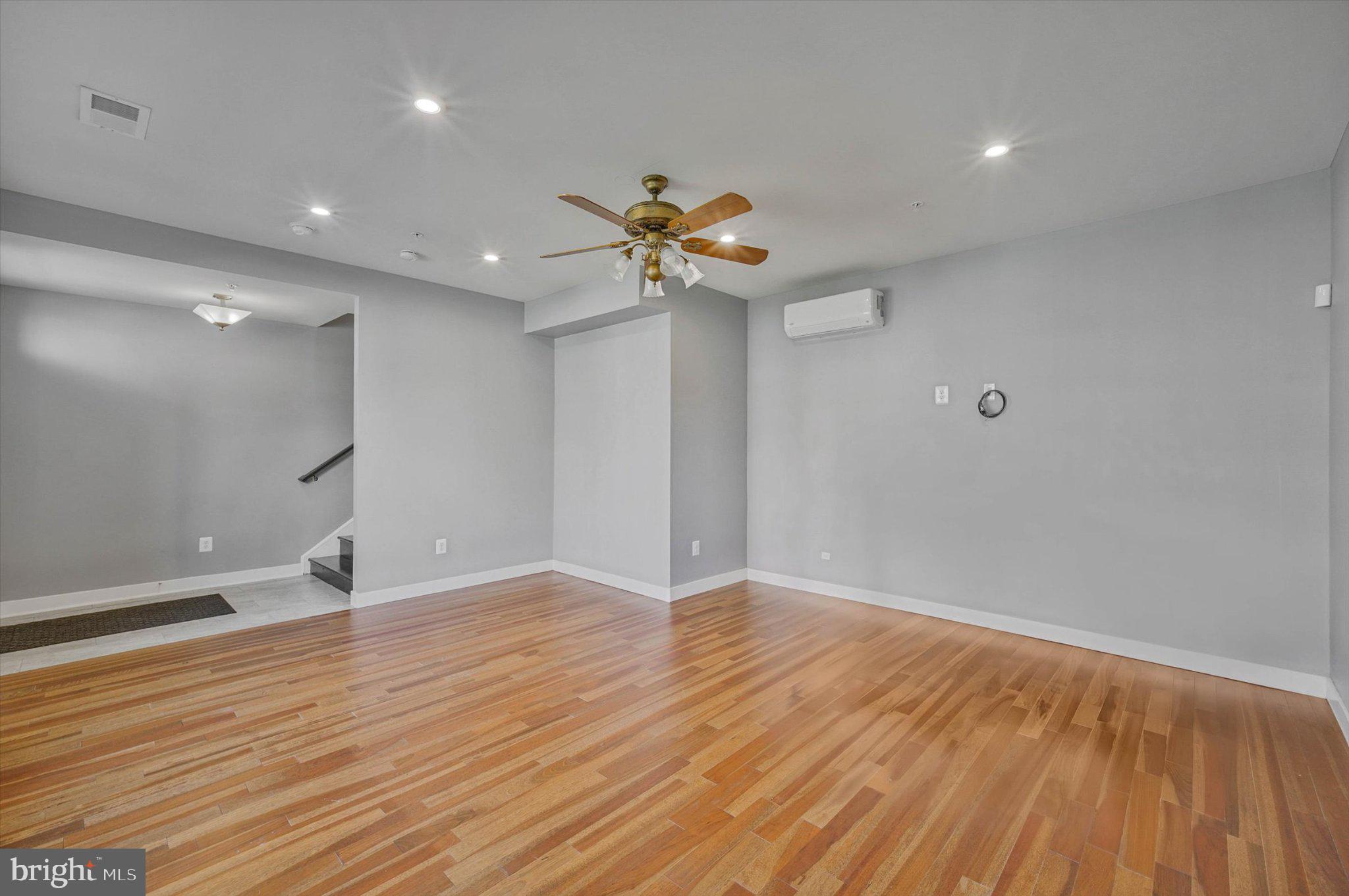 10911 CLERKENWELL ALY ALLEY