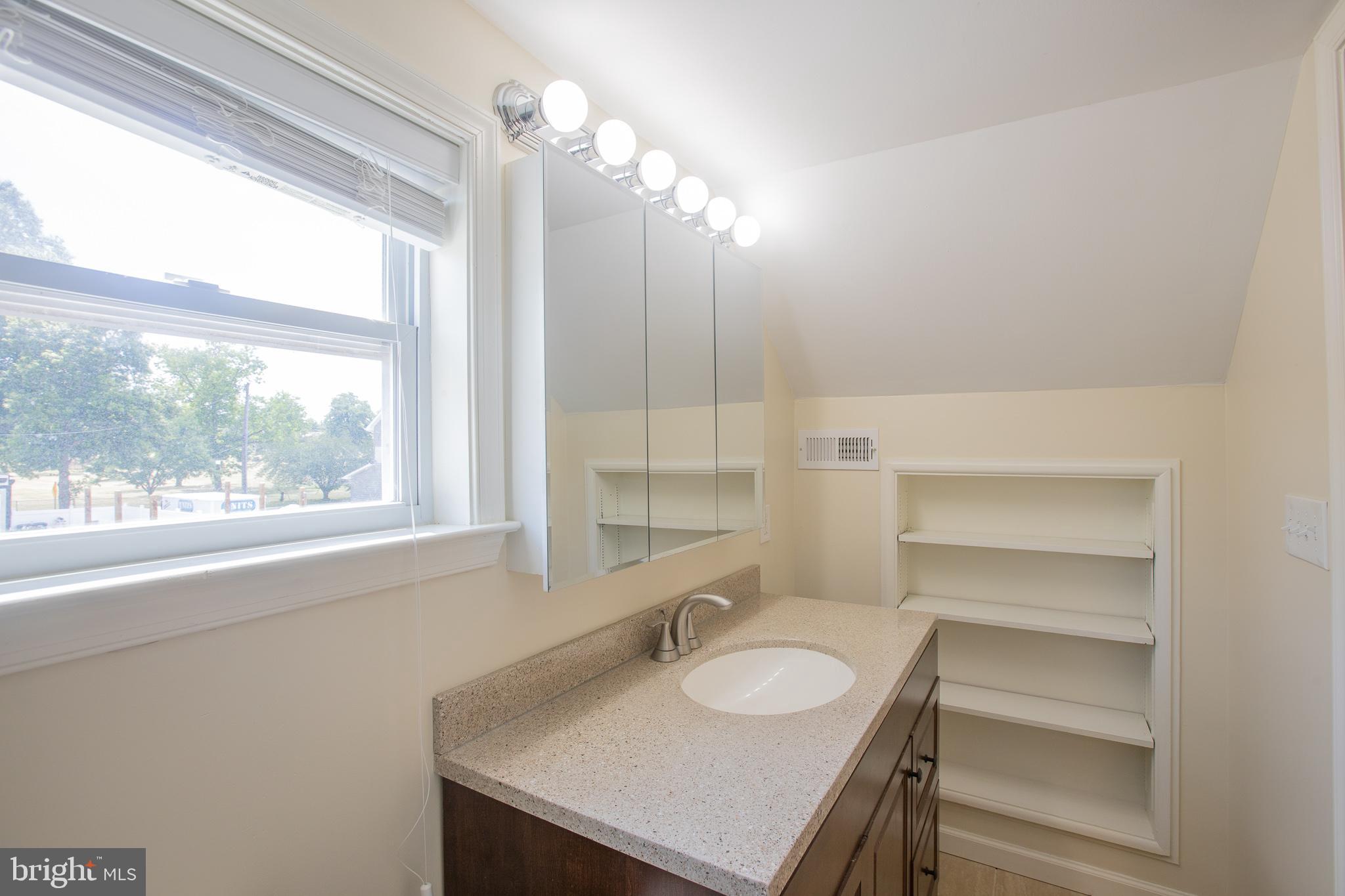 RIVIERA BEACH - Residential Lease