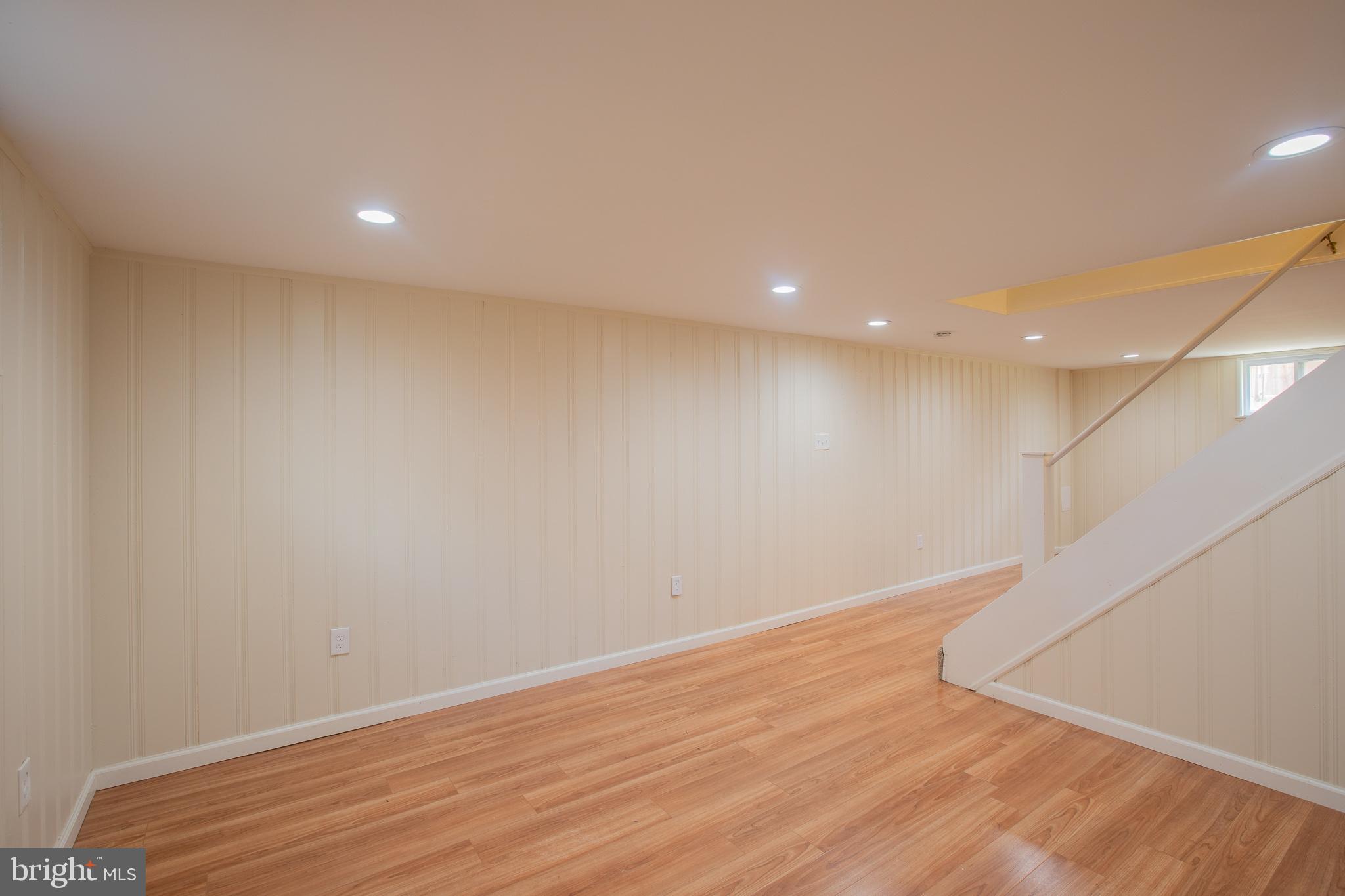 RIVIERA BEACH - Residential Lease