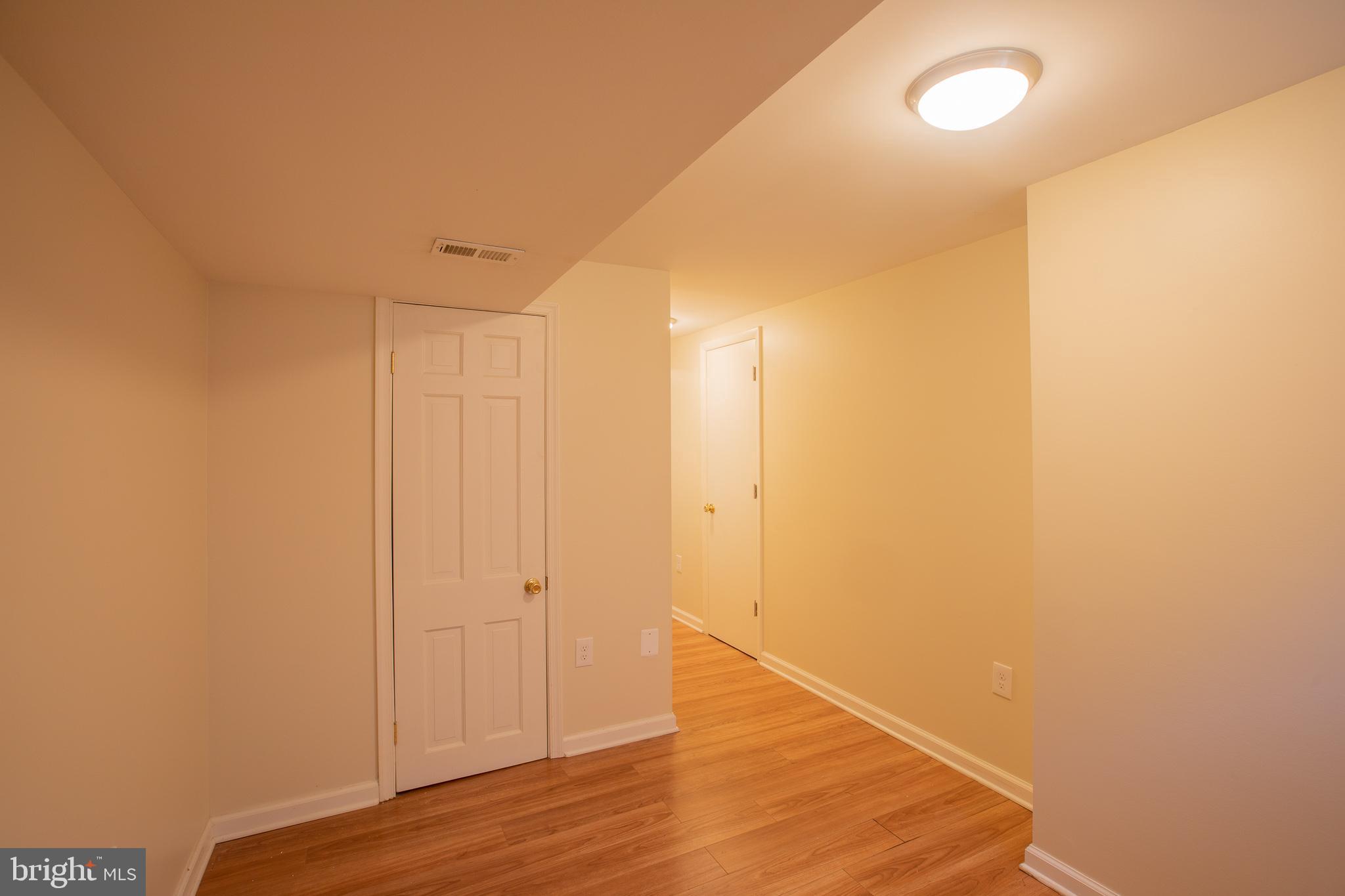 RIVIERA BEACH - Residential Lease