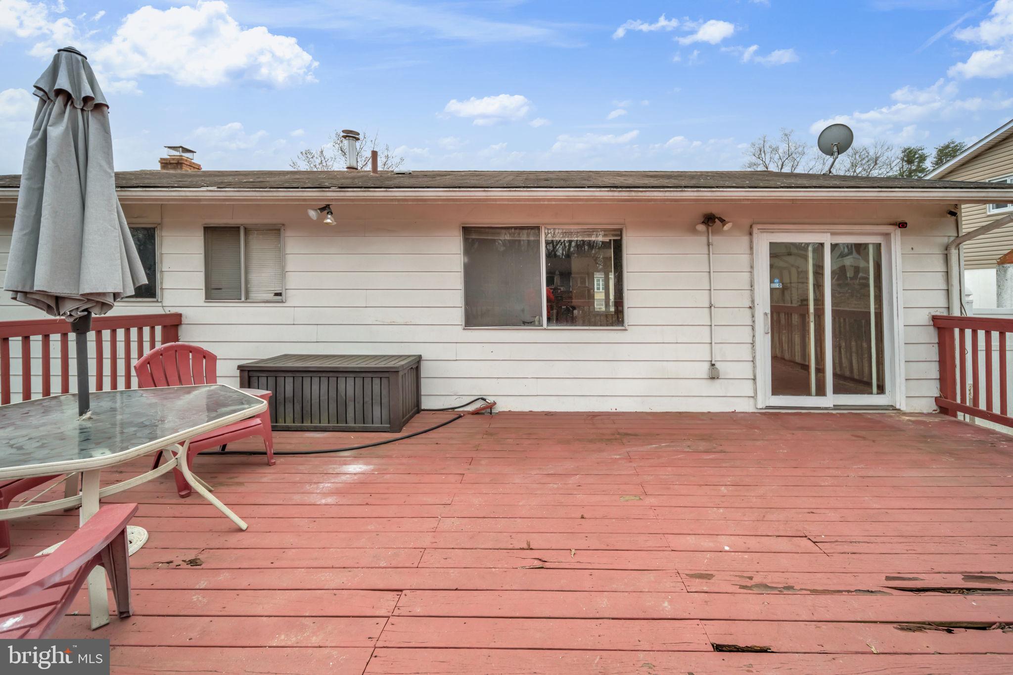 WHITFIELD GARDENS - Residential