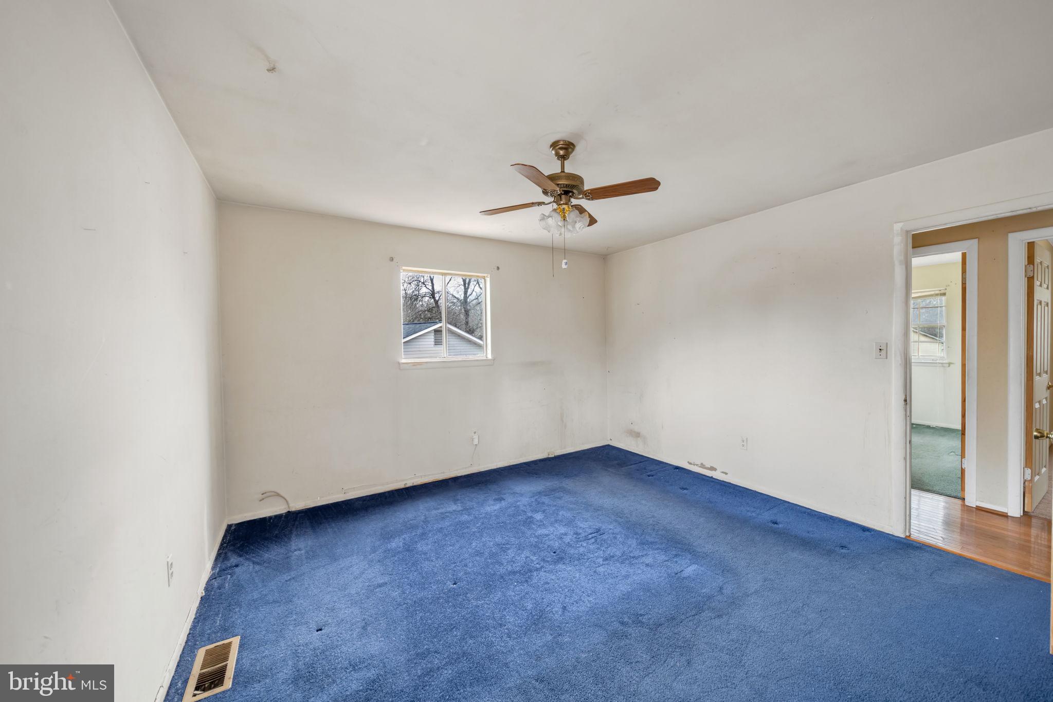 WHITFIELD GARDENS - Residential