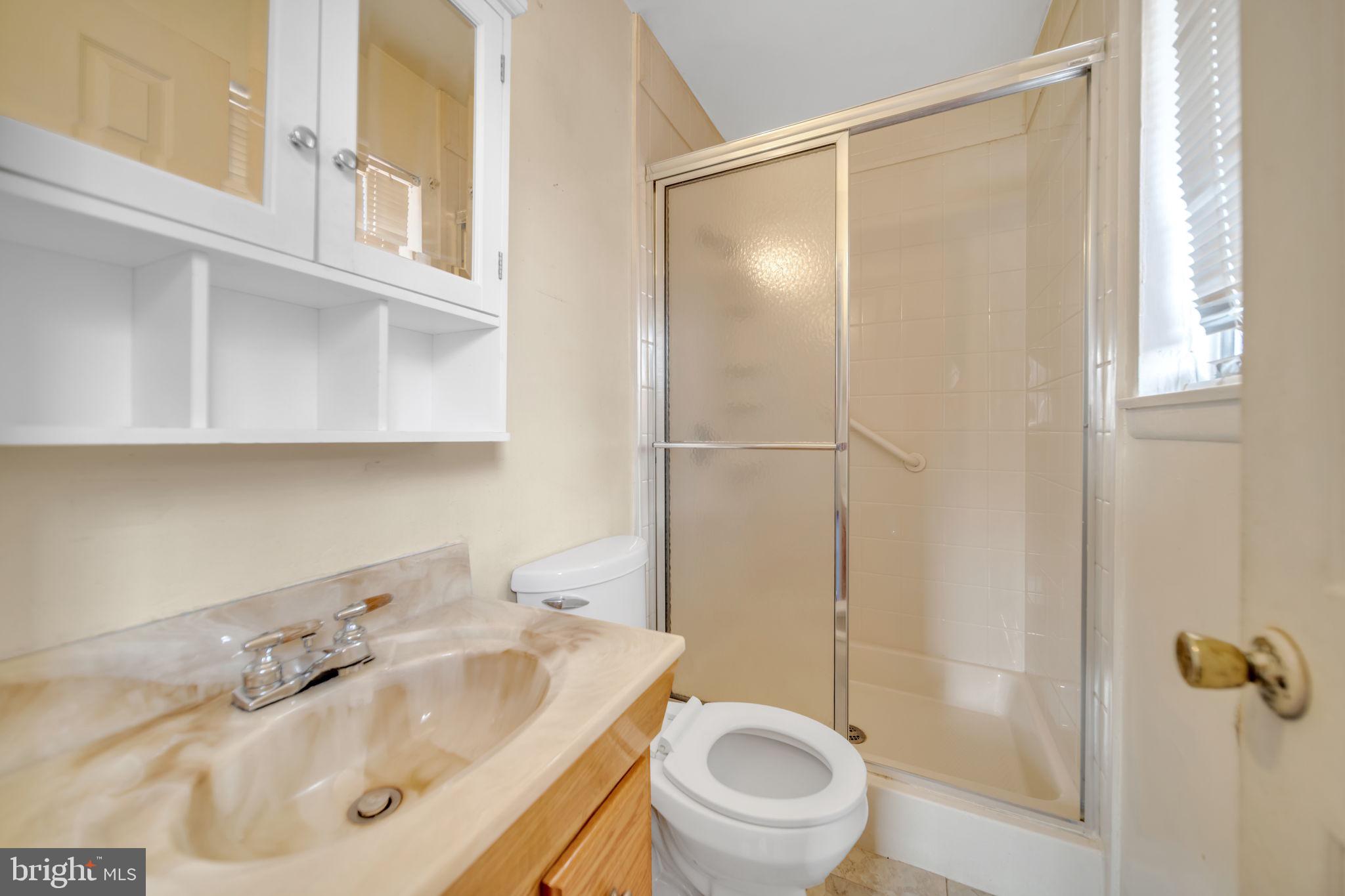 WHITFIELD GARDENS - Residential