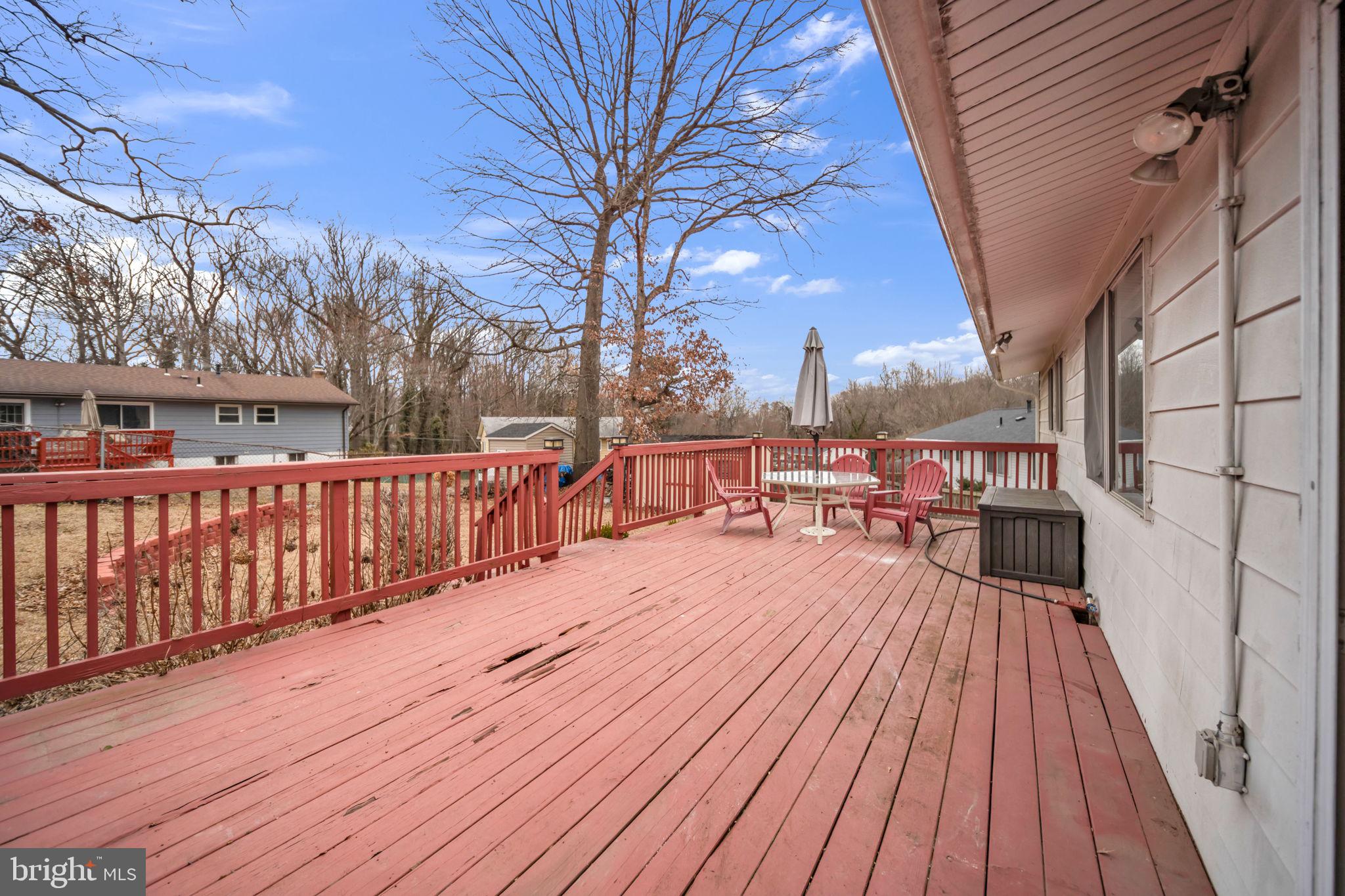 WHITFIELD GARDENS - Residential