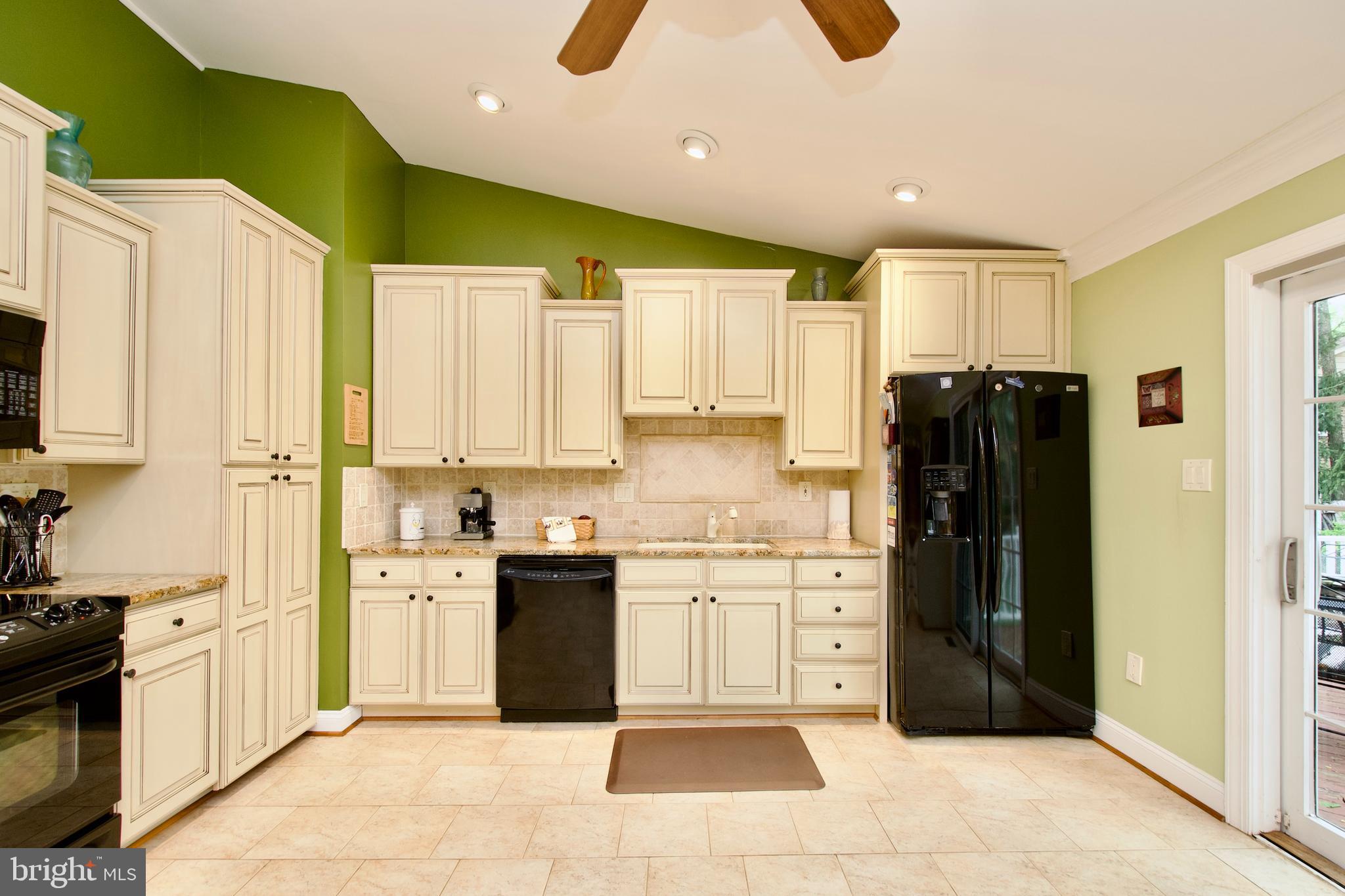 CHERRY RUN - Residential