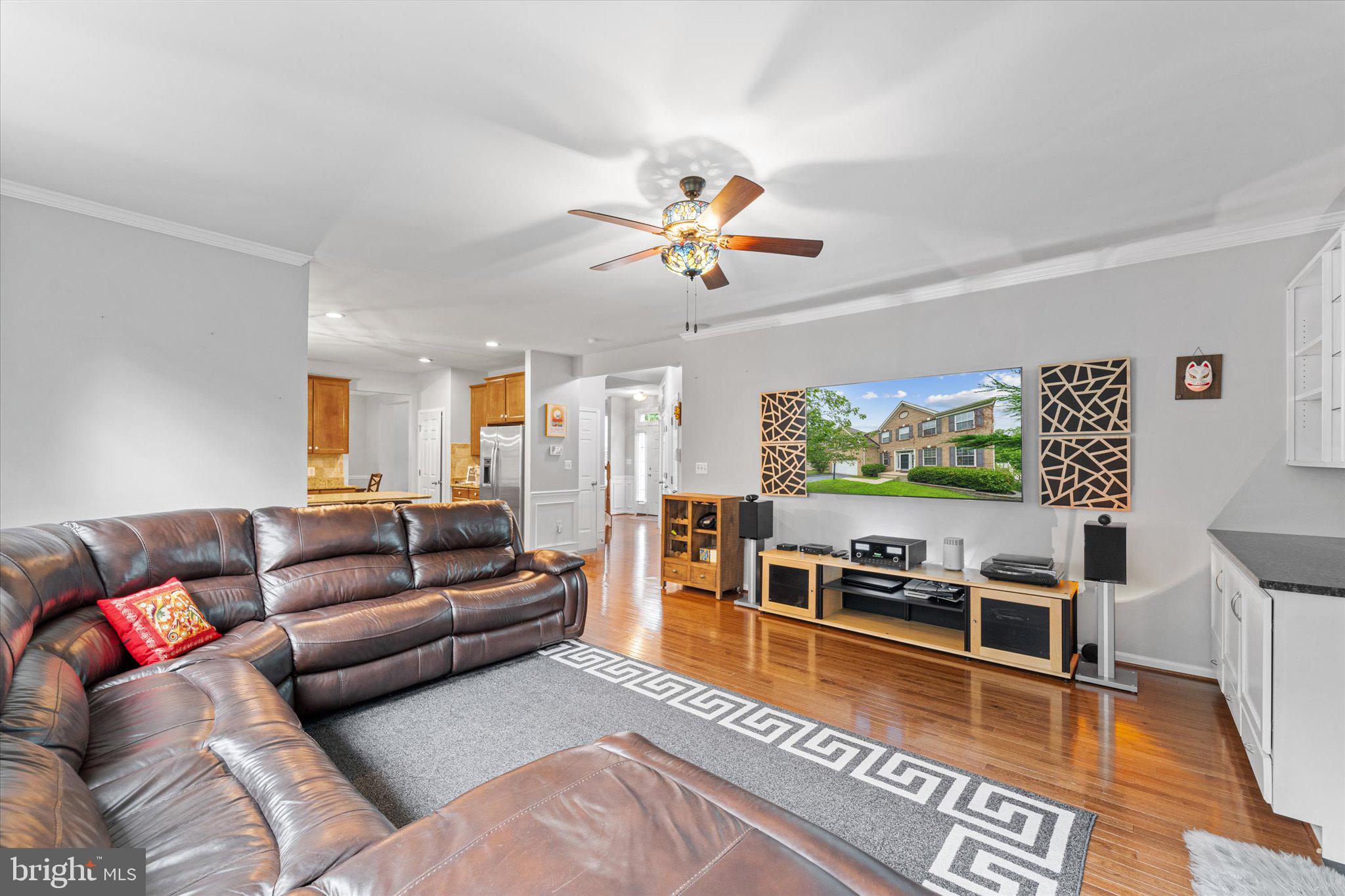 EAGLES POINTE - Residential