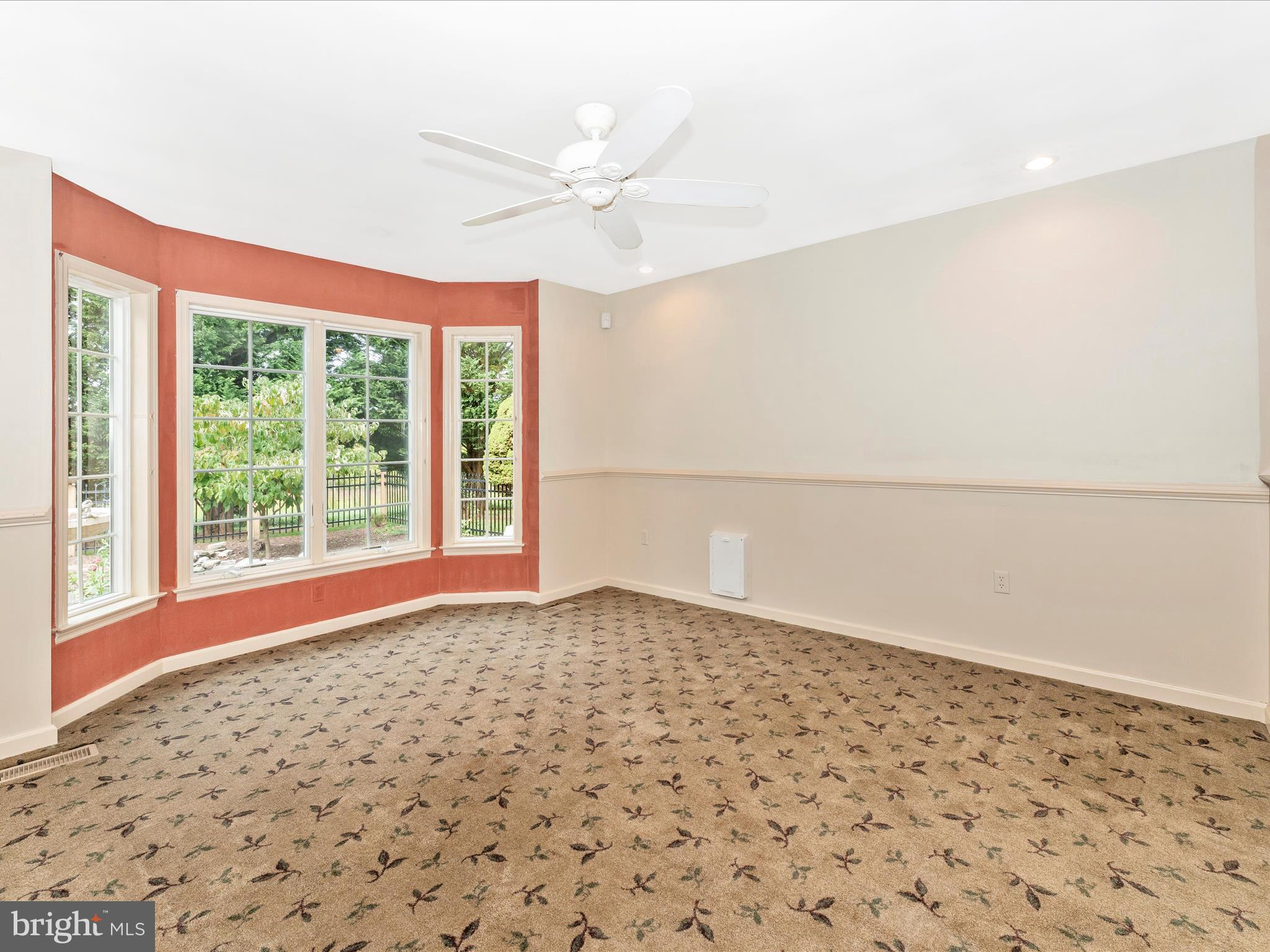 ROSS MILL RIDGE - Residential