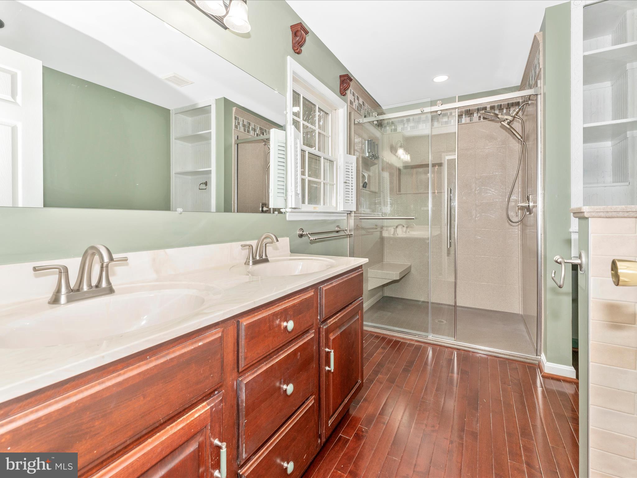 ROSS MILL RIDGE - Residential