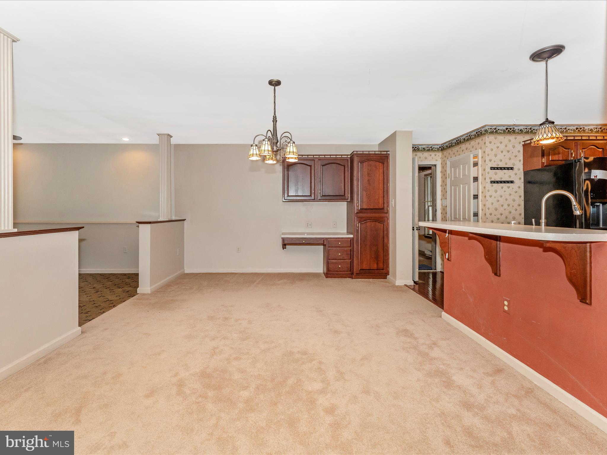 ROSS MILL RIDGE - Residential