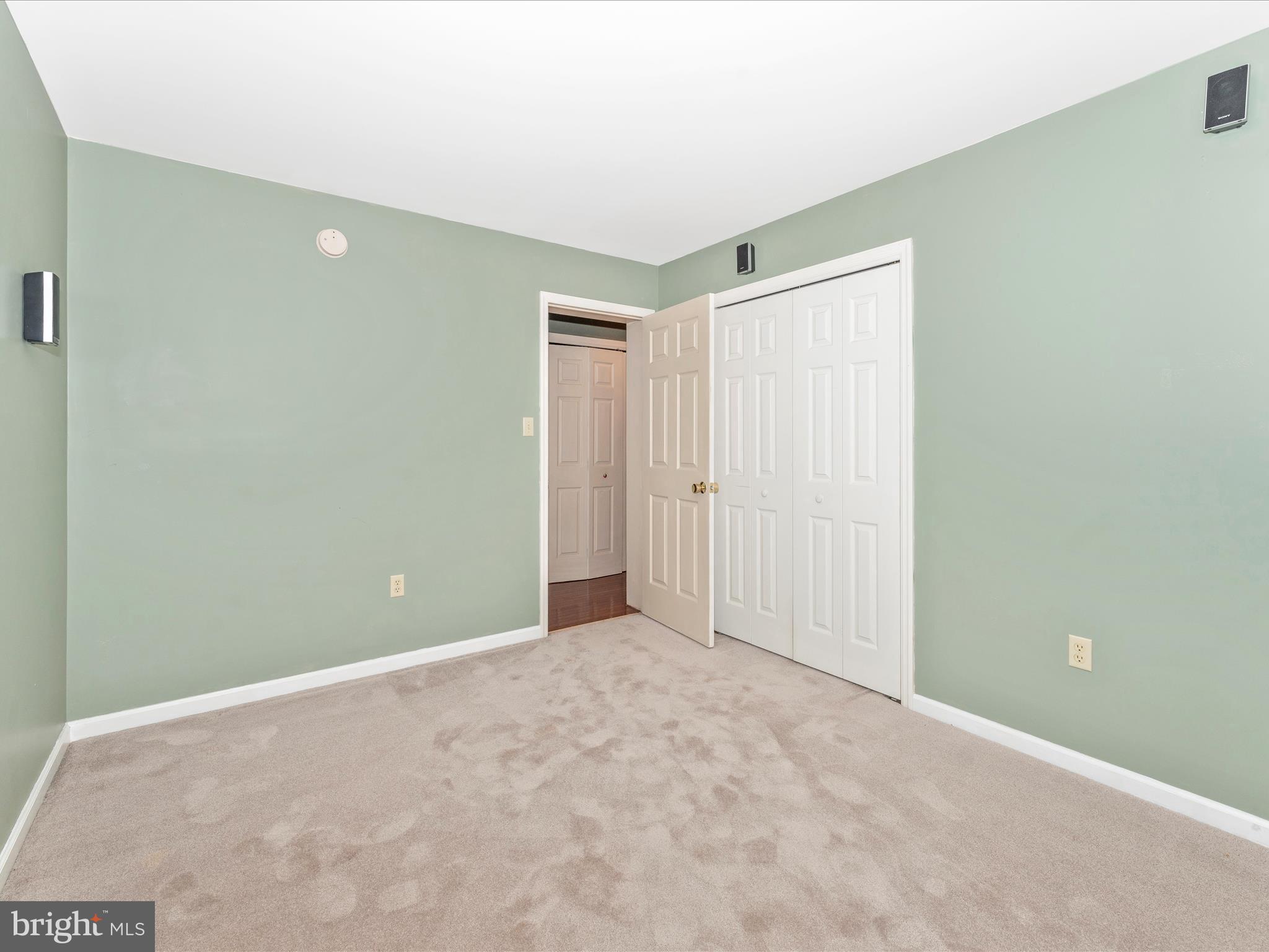 ROSS MILL RIDGE - Residential