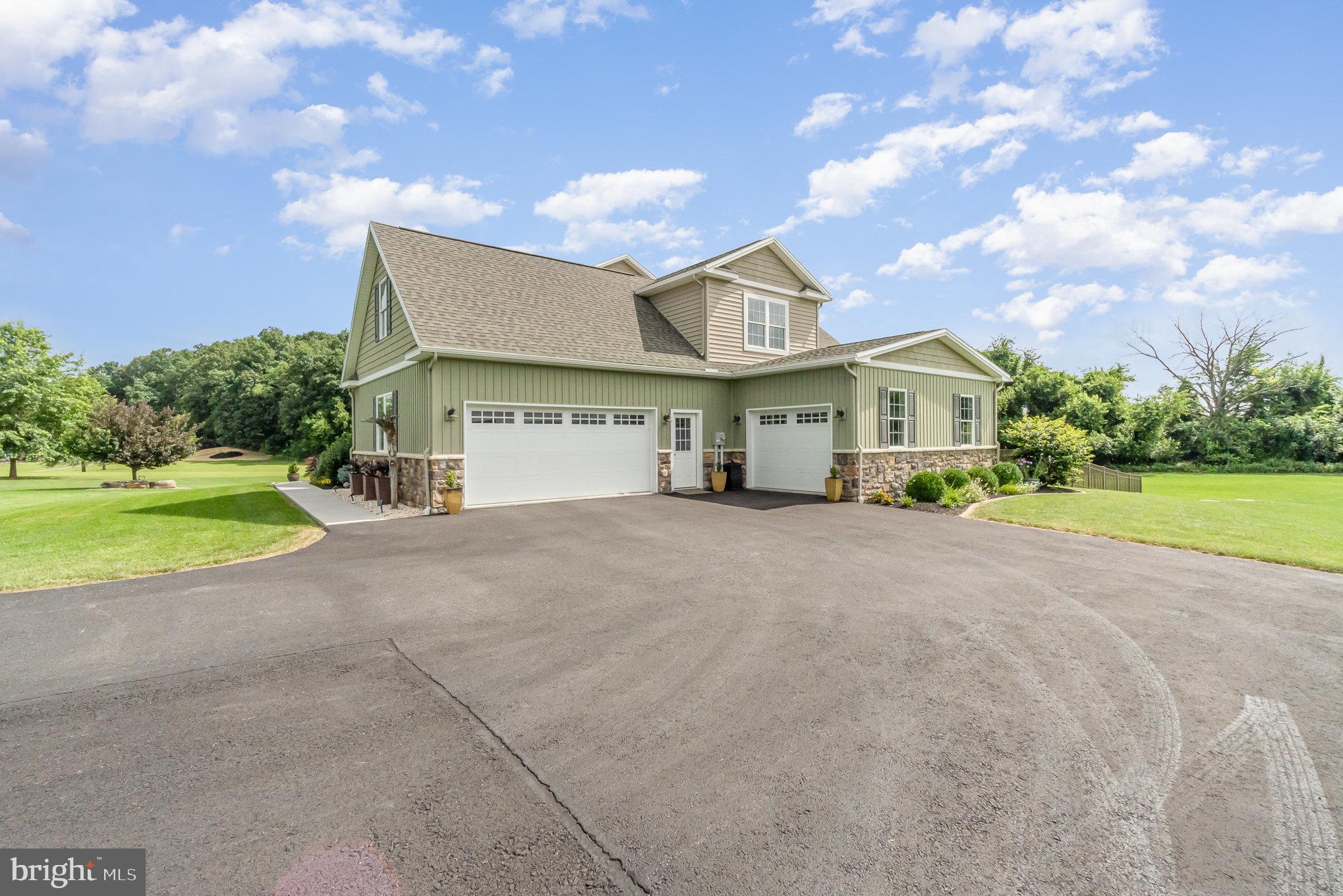 LINDENWOOD - Residential