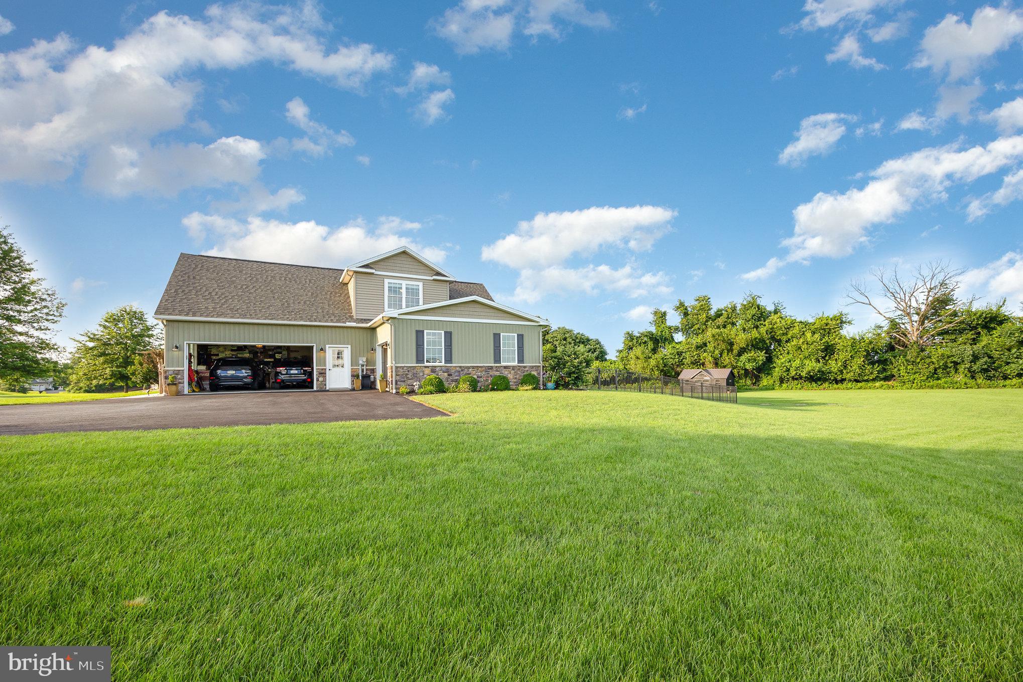 LINDENWOOD - Residential