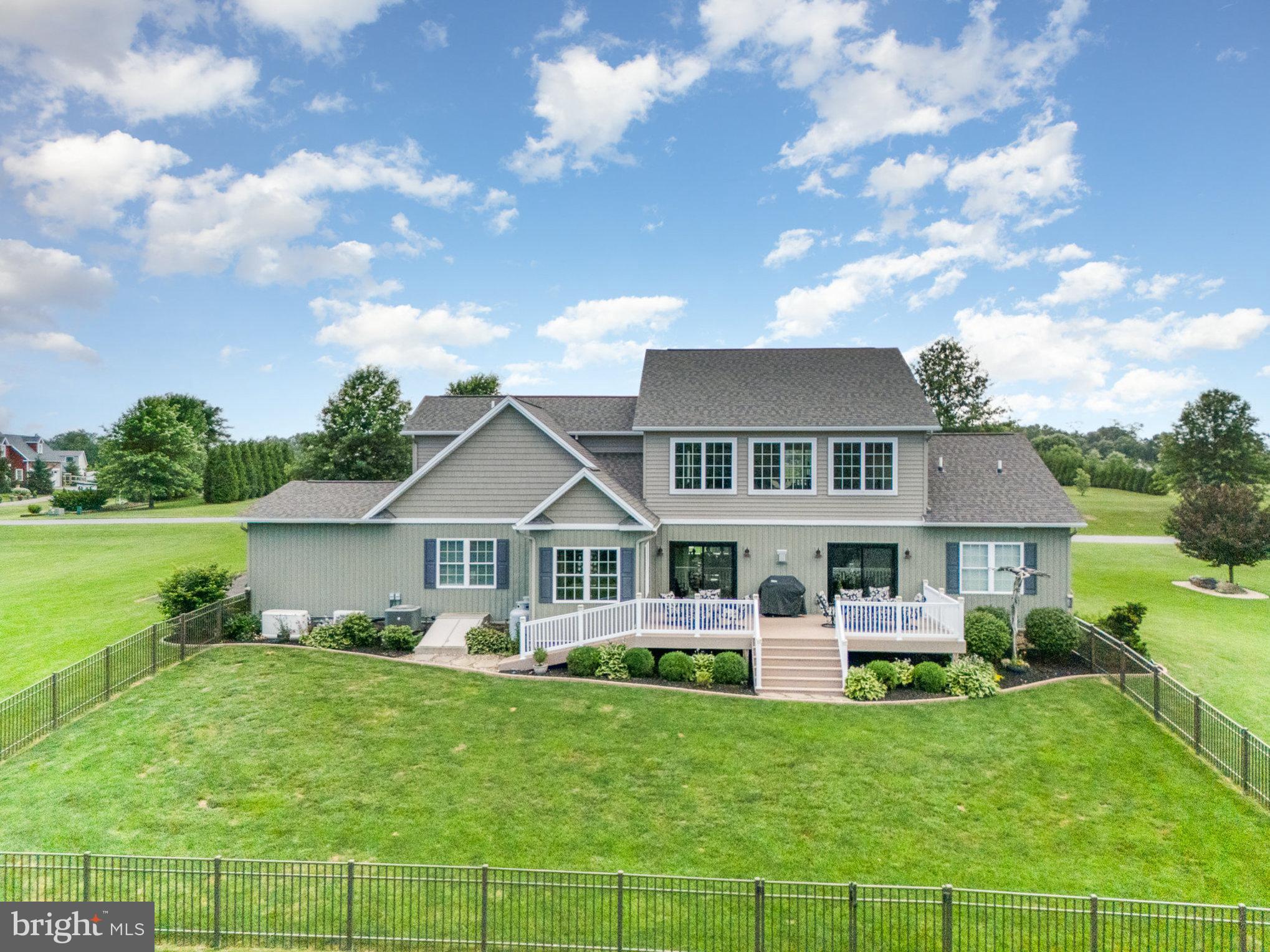 LINDENWOOD - Residential