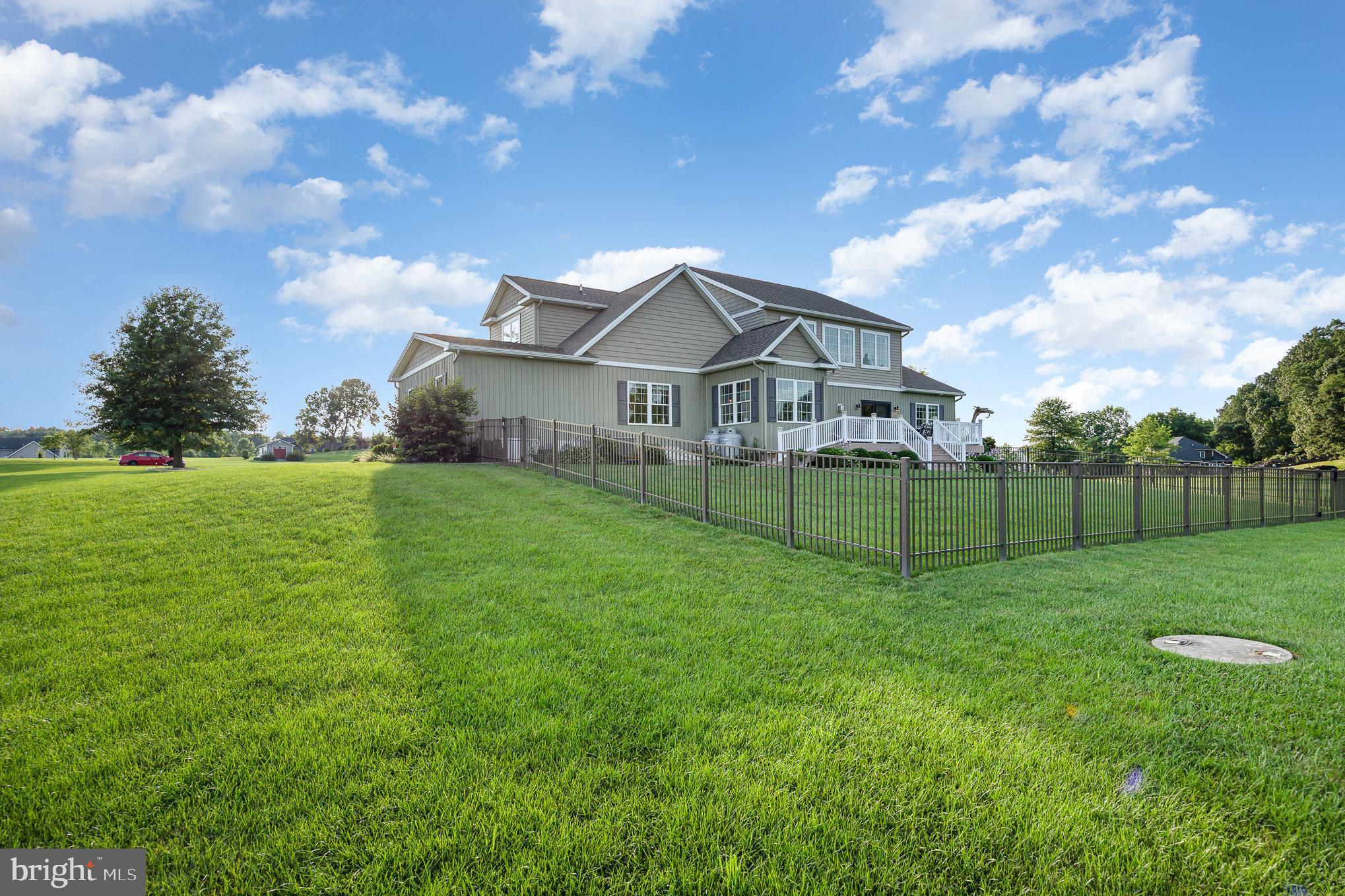 LINDENWOOD - Residential