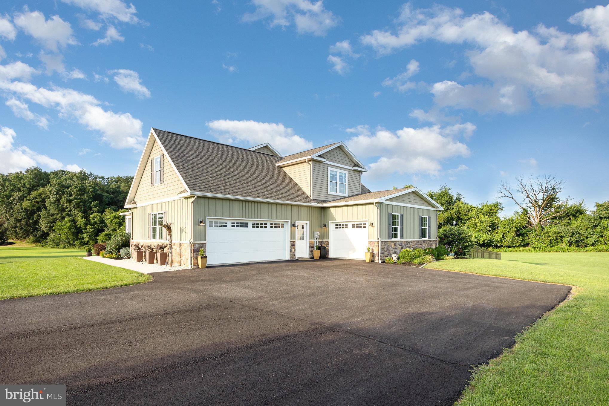 LINDENWOOD - Residential