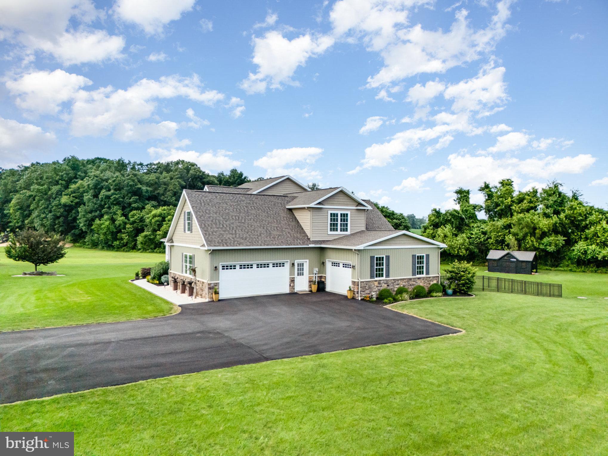 LINDENWOOD - Residential