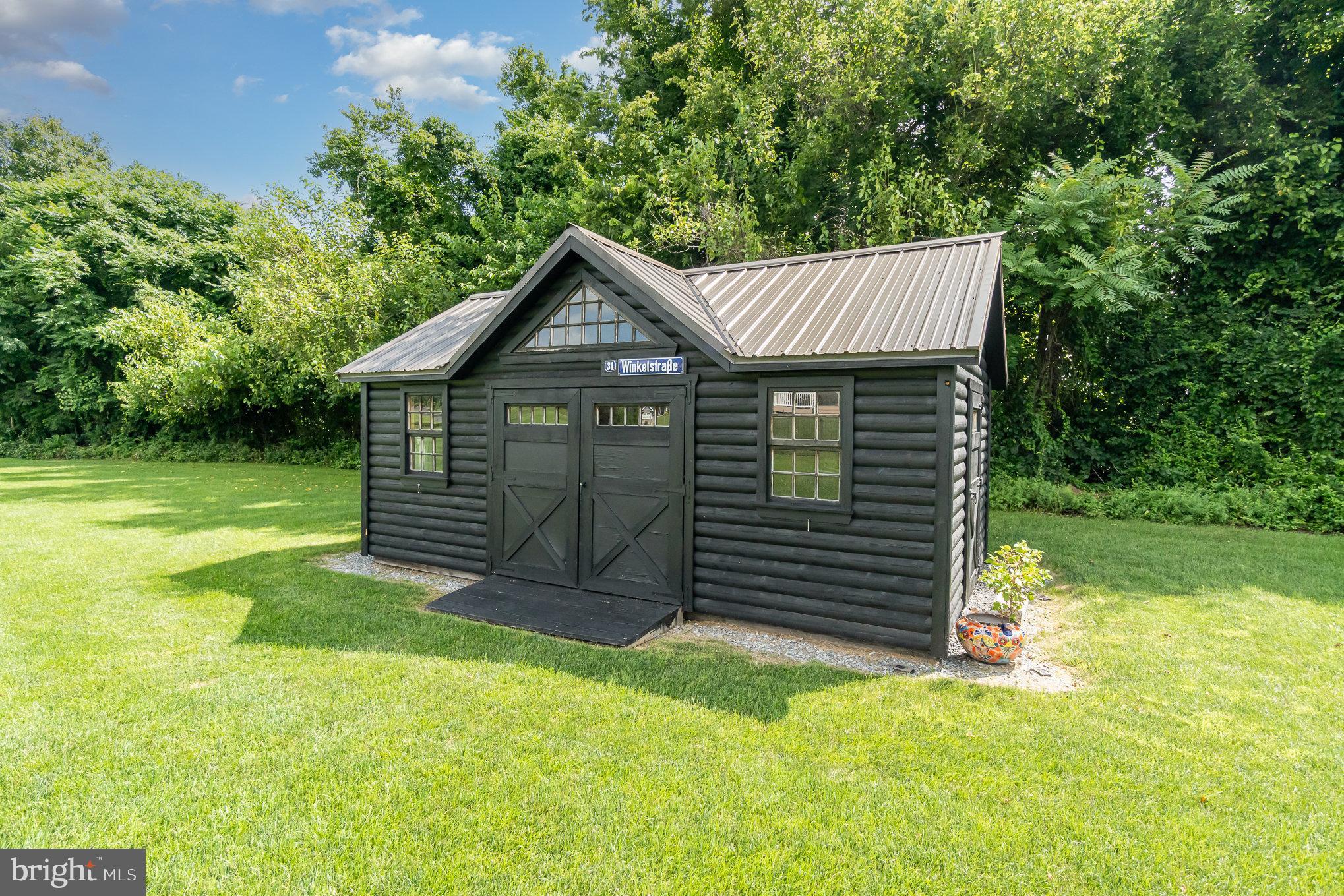 LINDENWOOD - Residential