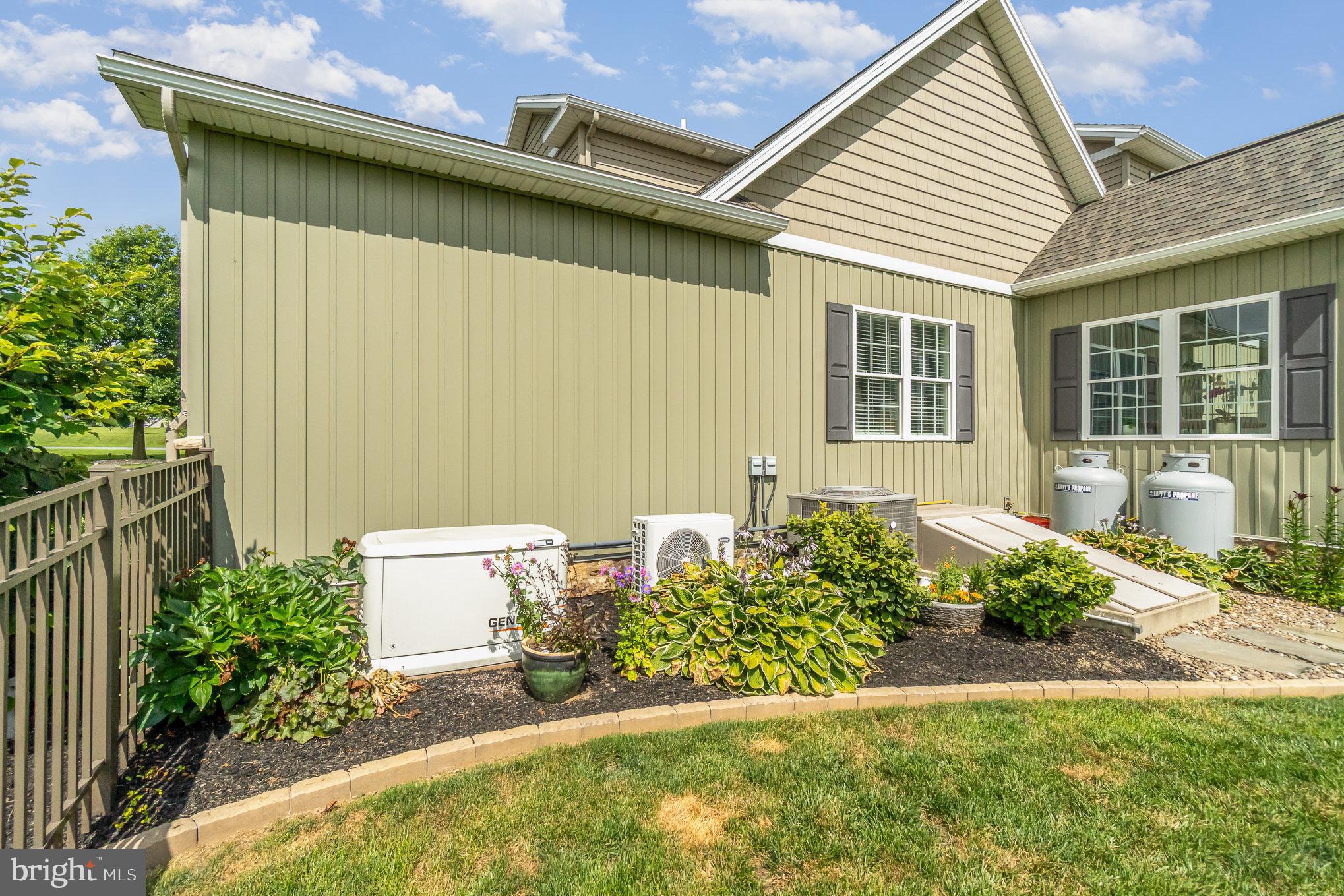 LINDENWOOD - Residential