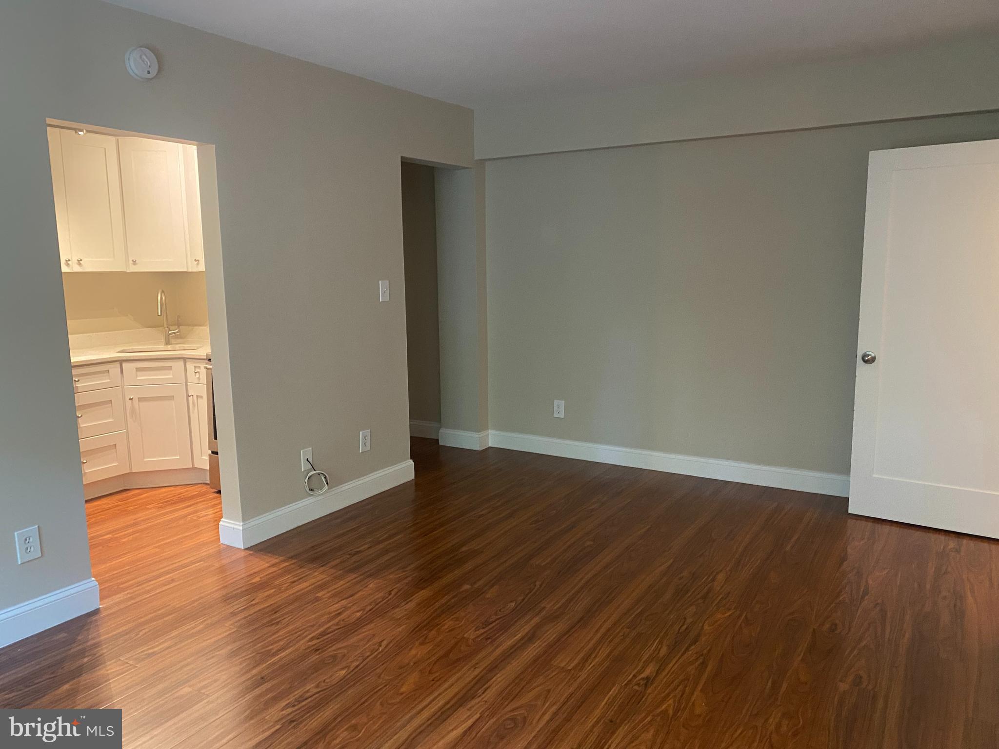 COLONIAL VILLAGE - Residential Lease