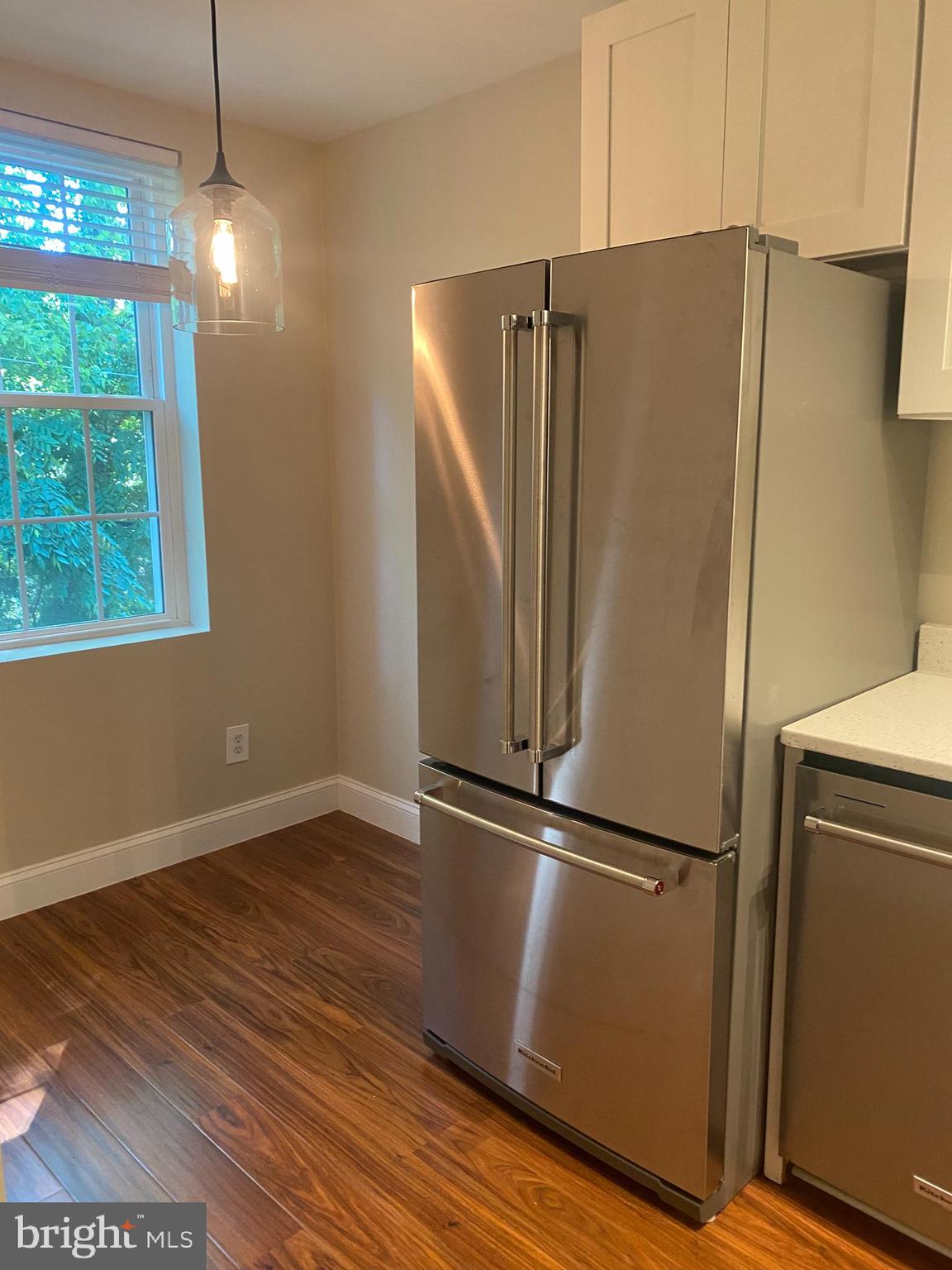 COLONIAL VILLAGE - Residential Lease