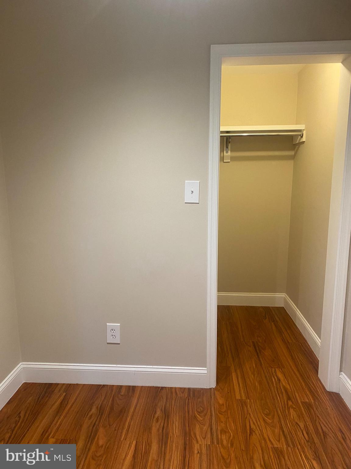 COLONIAL VILLAGE - Residential Lease