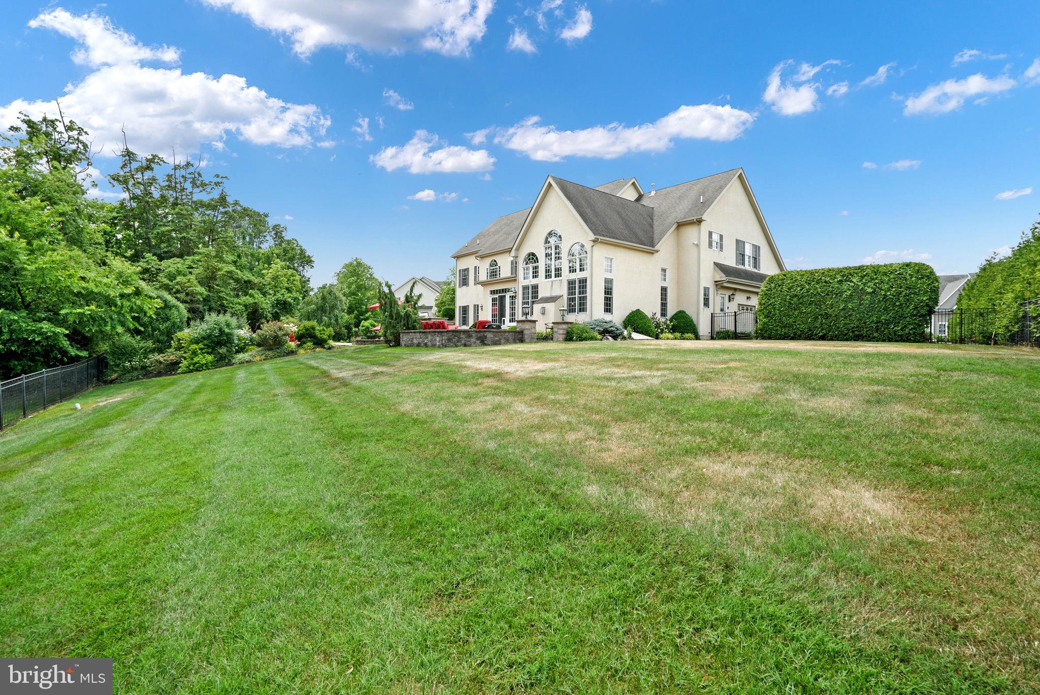 RIDINGS OF WARWICK - Residential