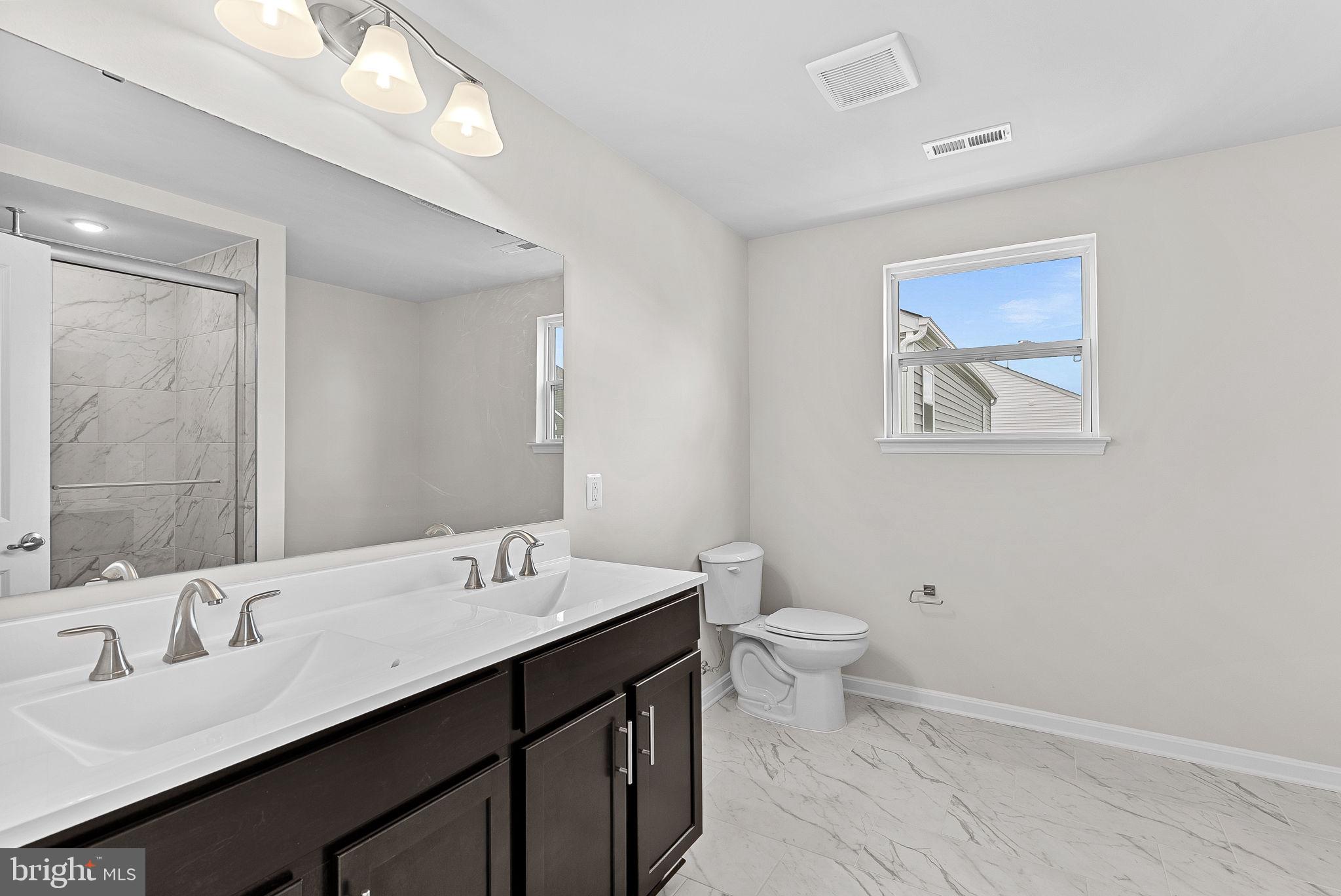 HUNTWELL WEST - Residential