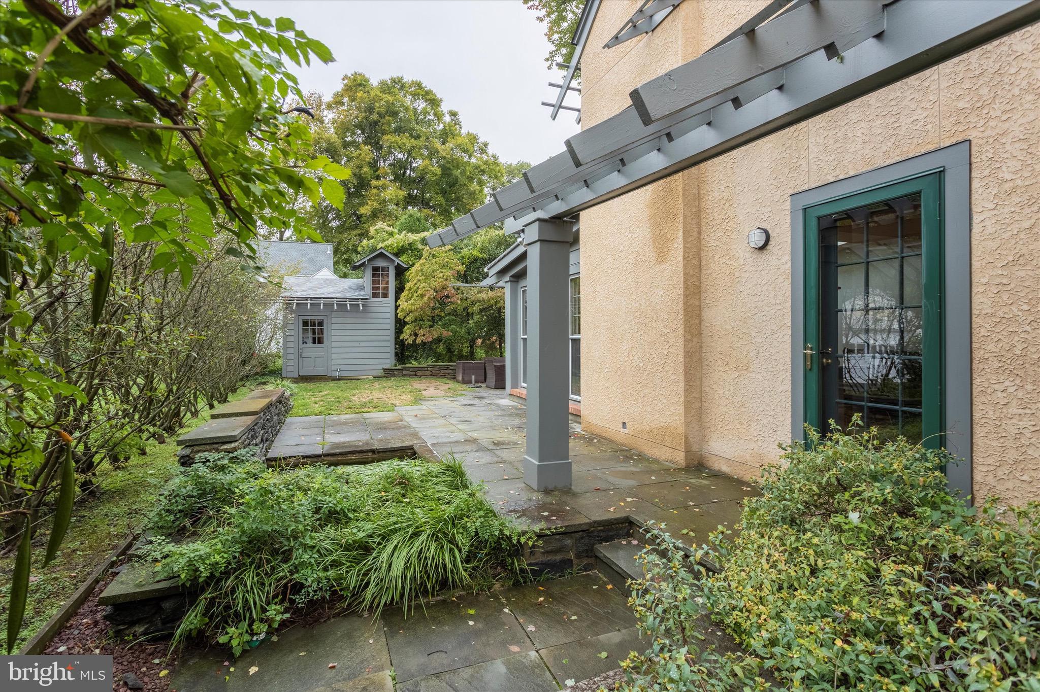 PADDOCK FARMS - Residential