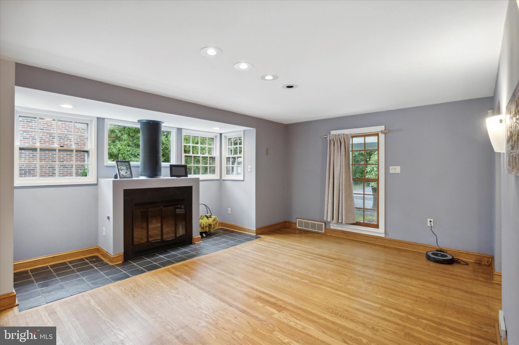 PADDOCK FARMS - Residential