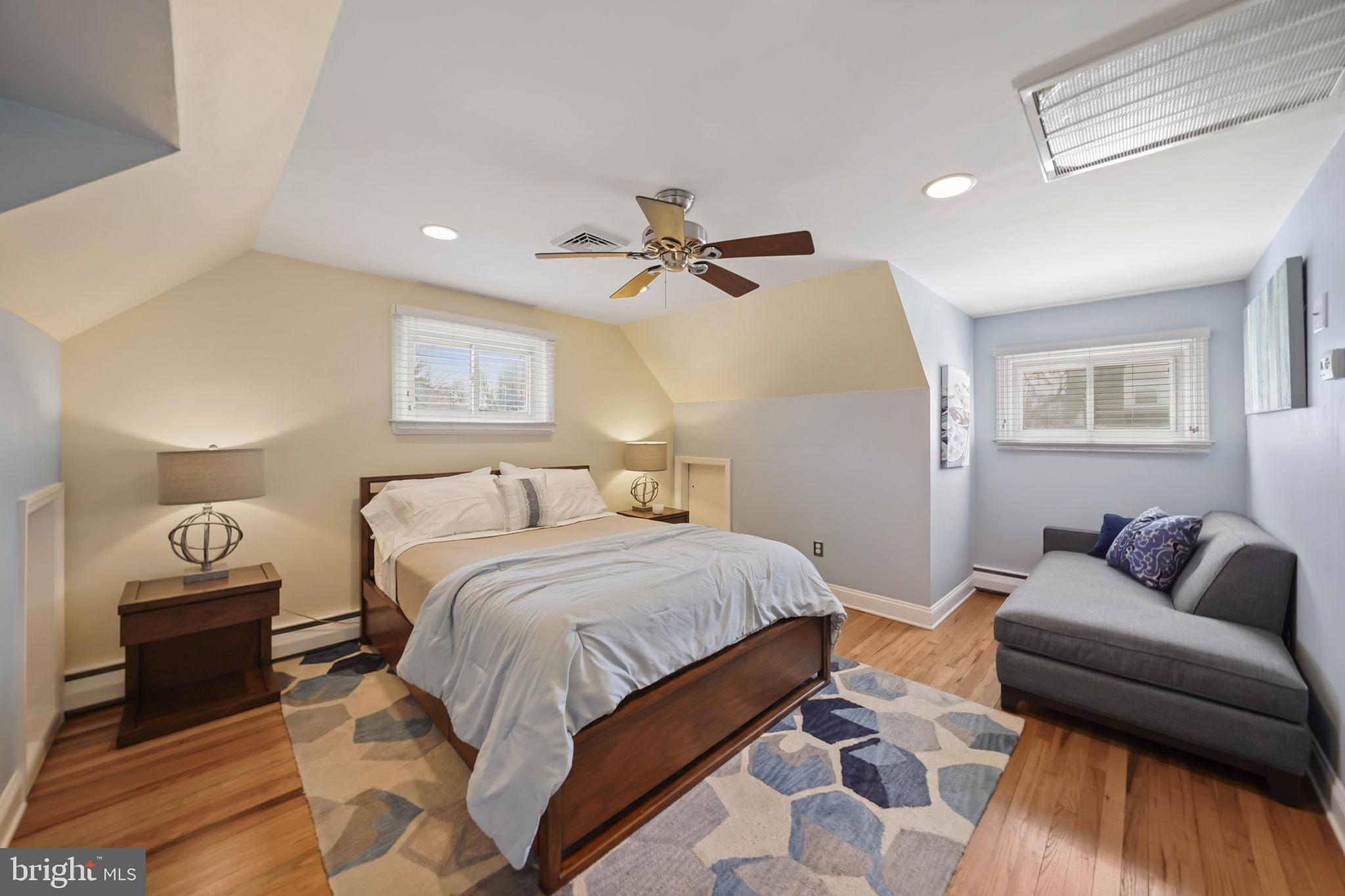 ROXBOROUGH - Residential