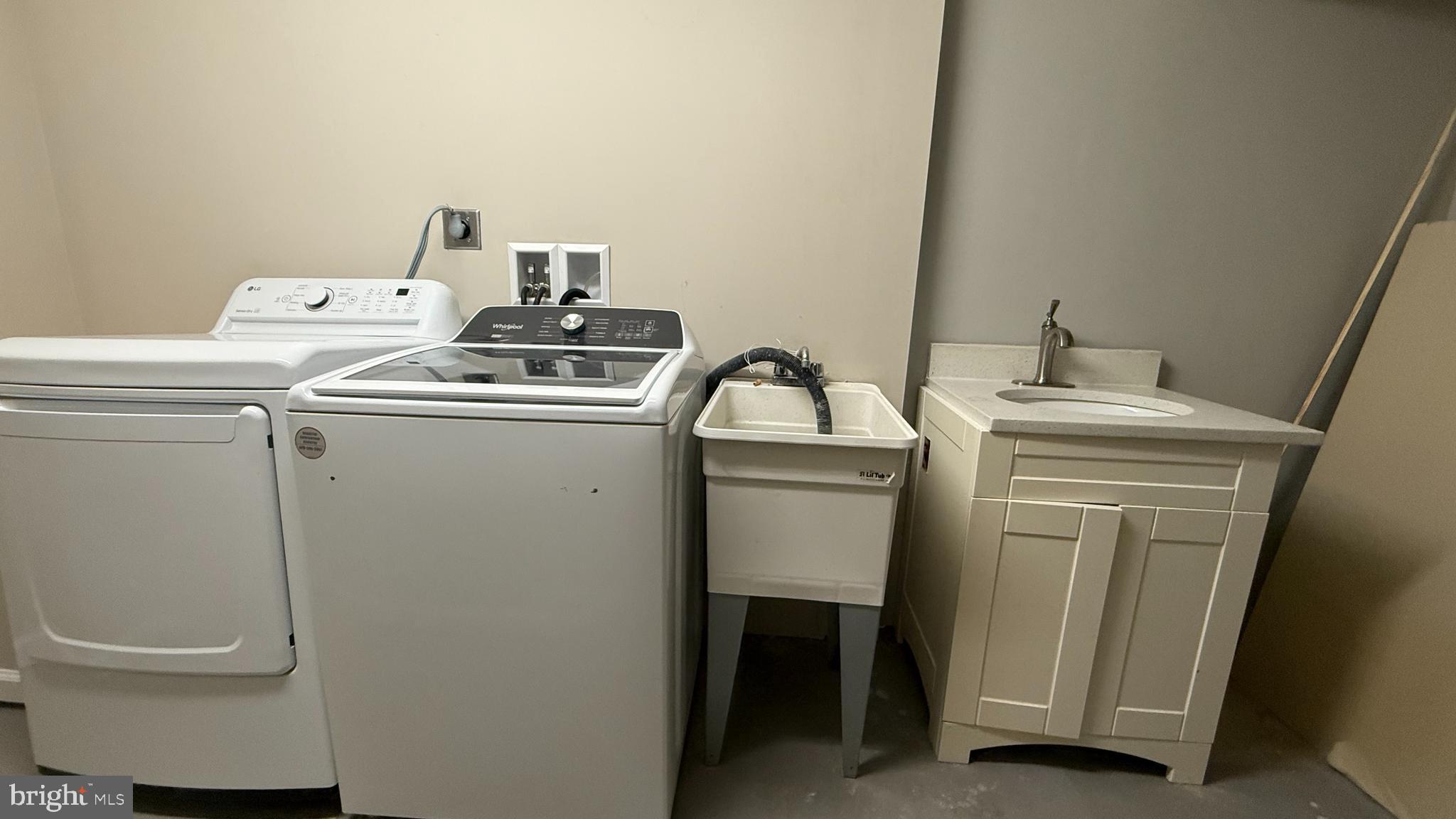 PARTRIDGE PLACE - Residential