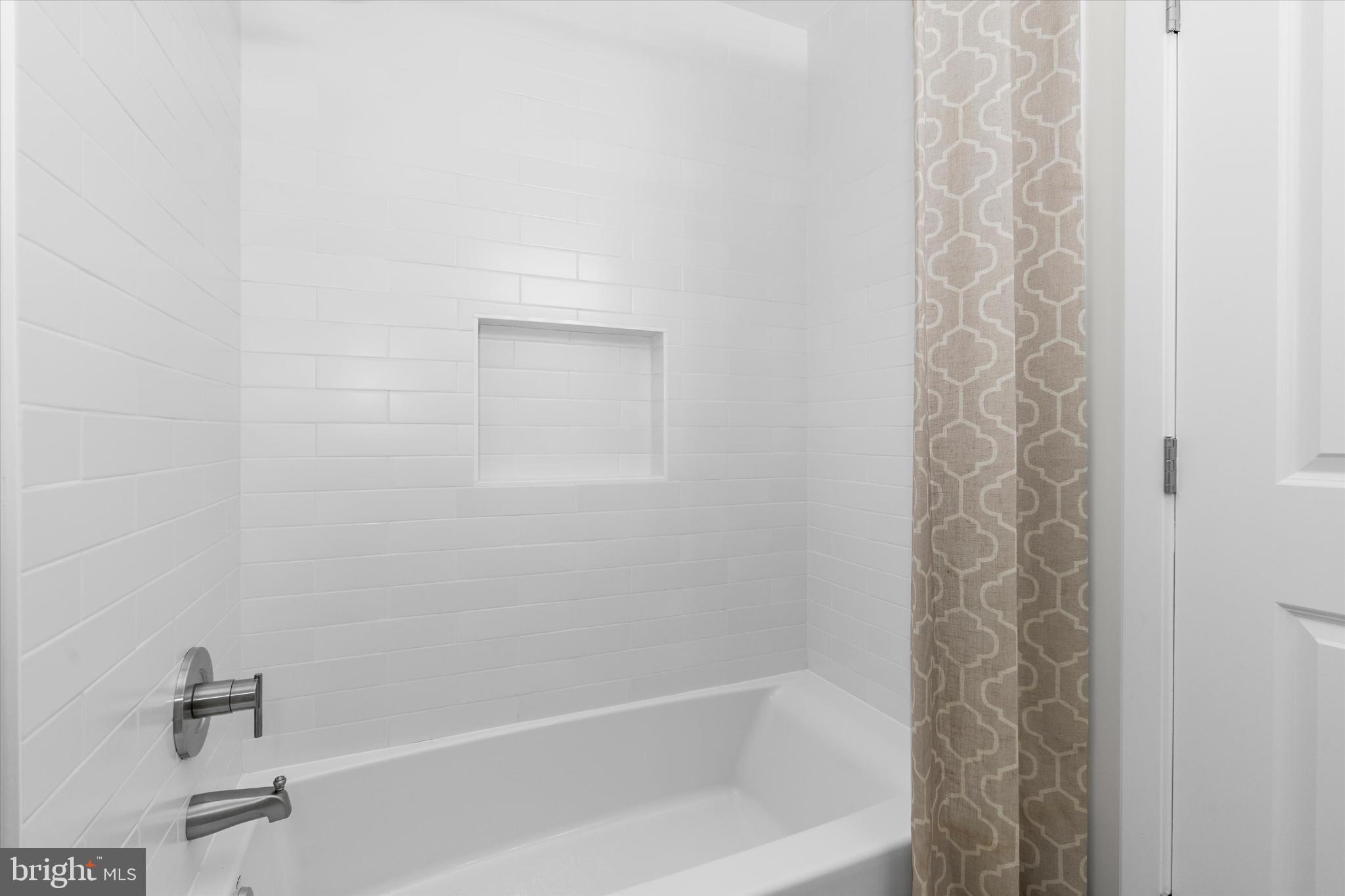 DOGWOOD HILL - Residential