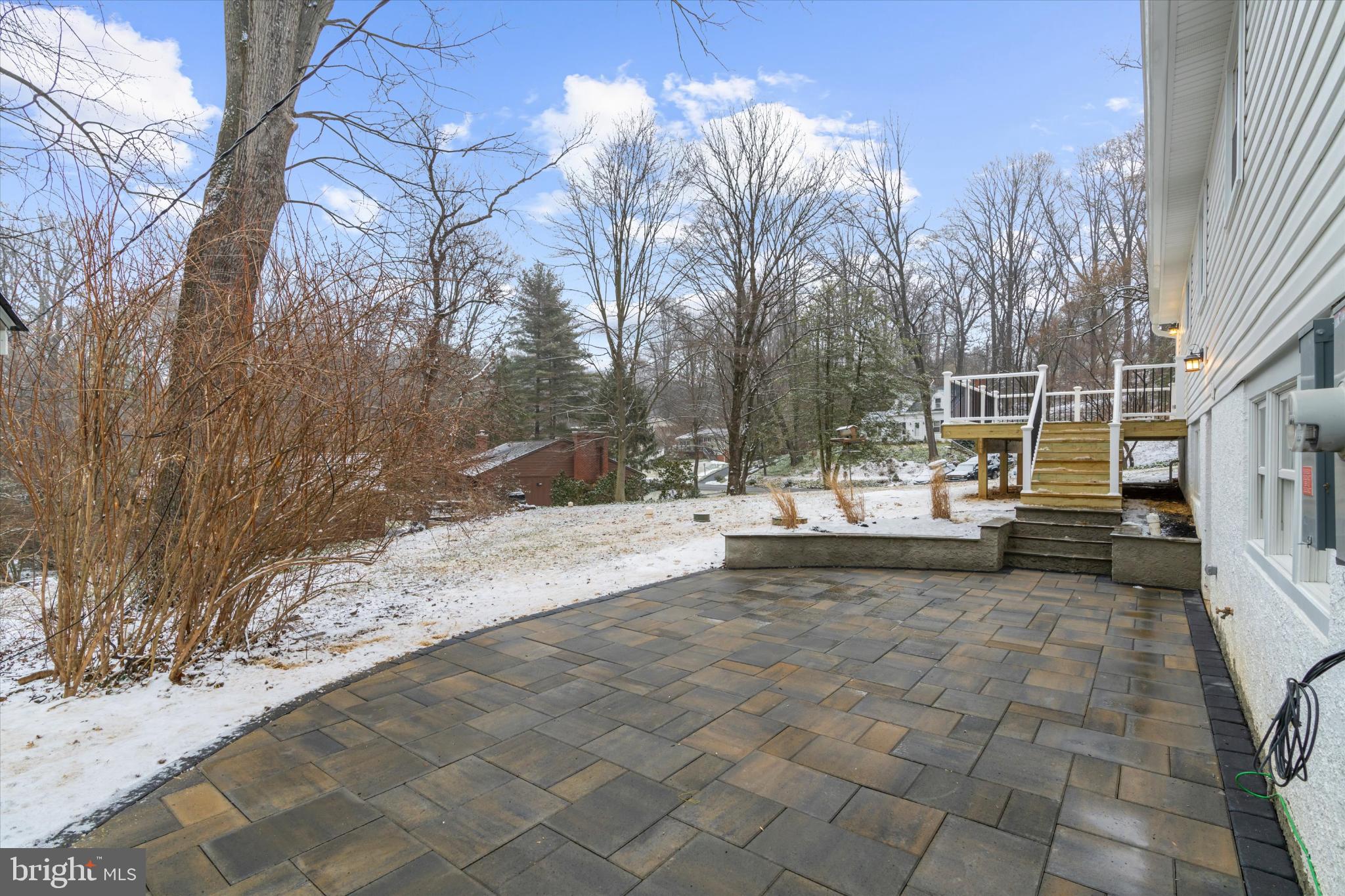 DOGWOOD HILL - Residential