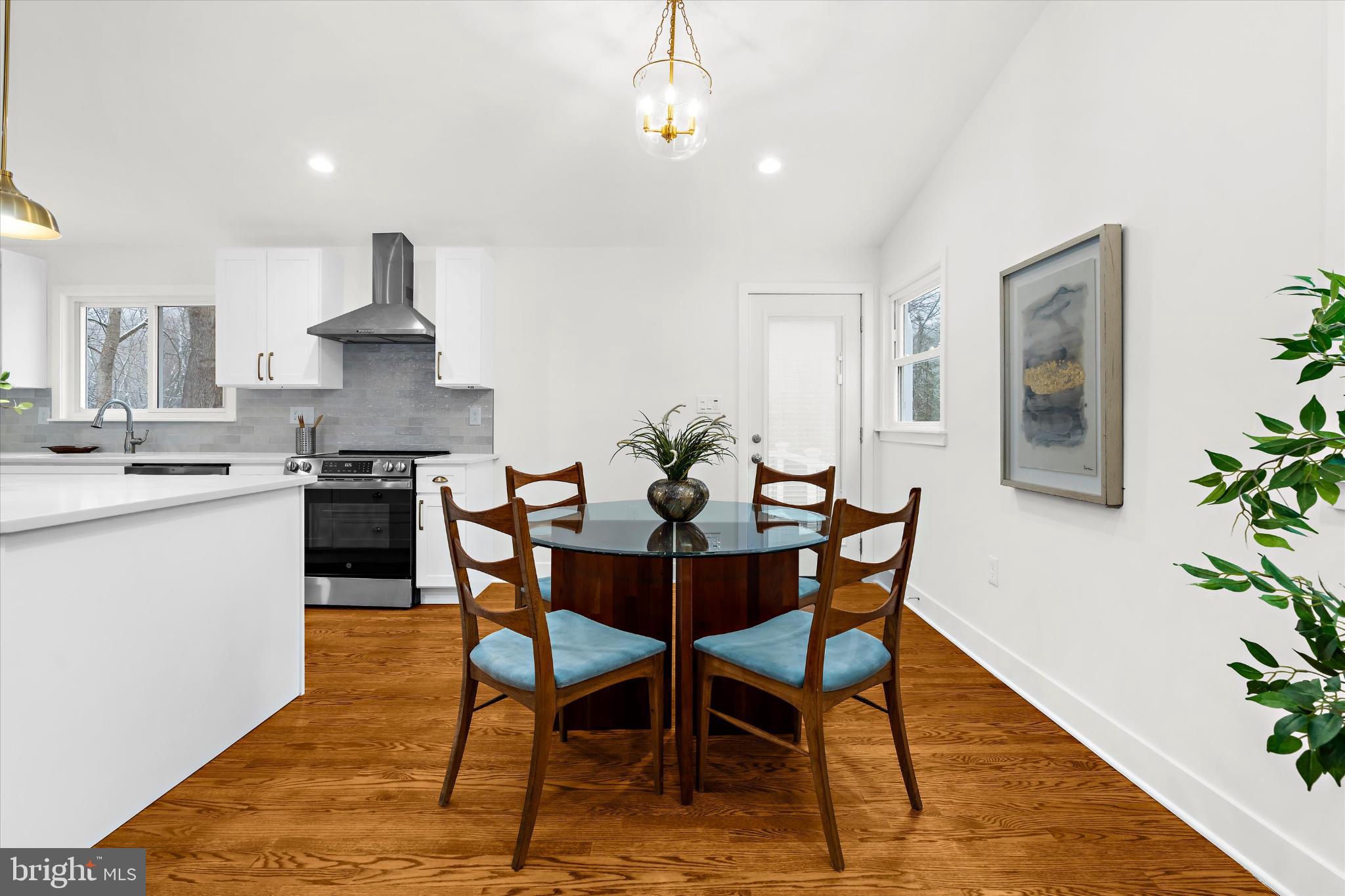 DOGWOOD HILL - Residential