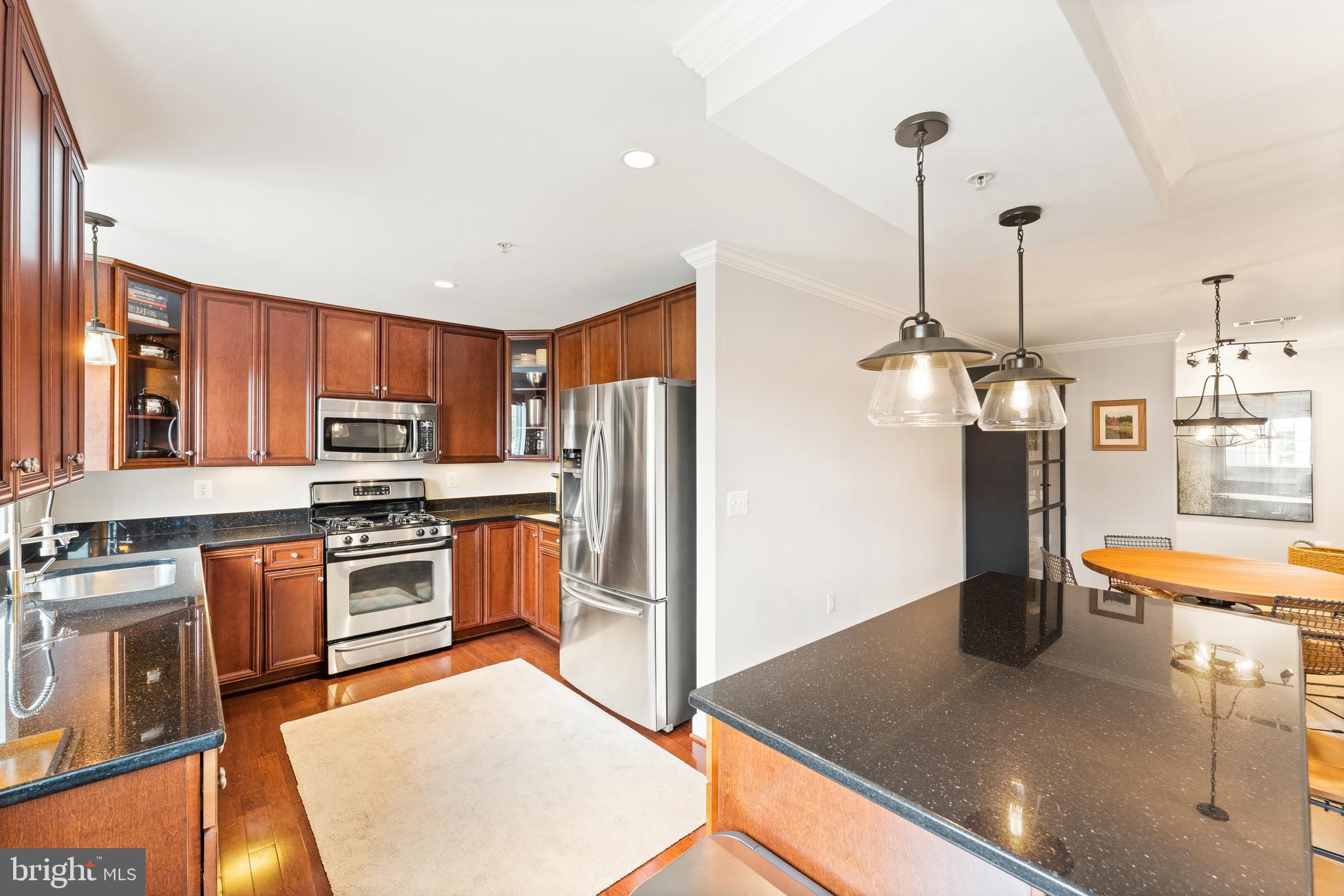 DOUGLAS PARK - Residential