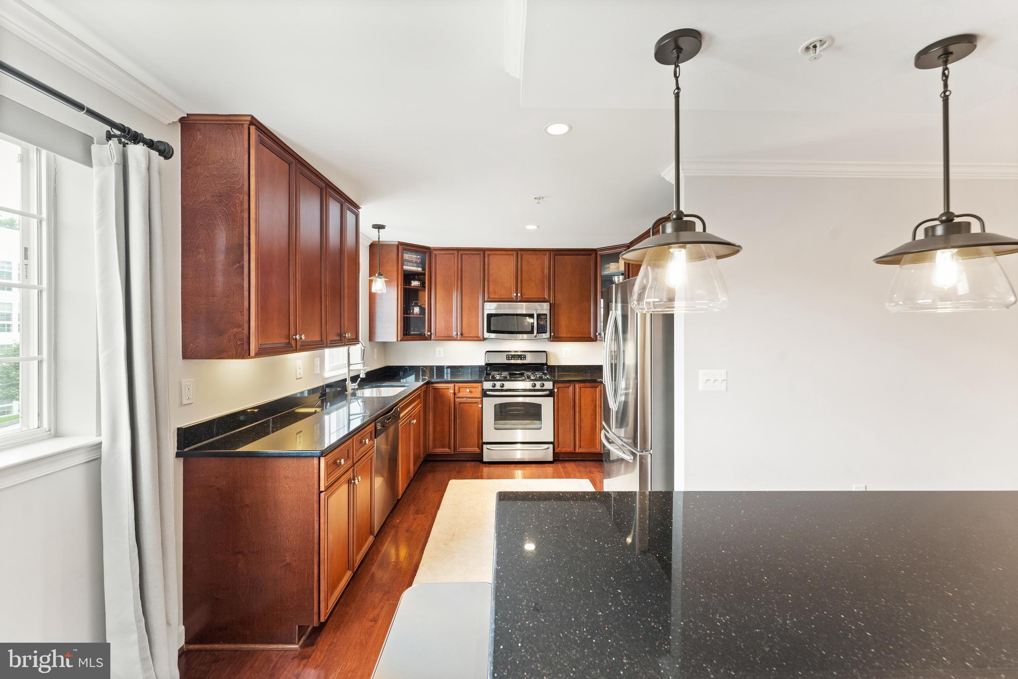 DOUGLAS PARK - Residential