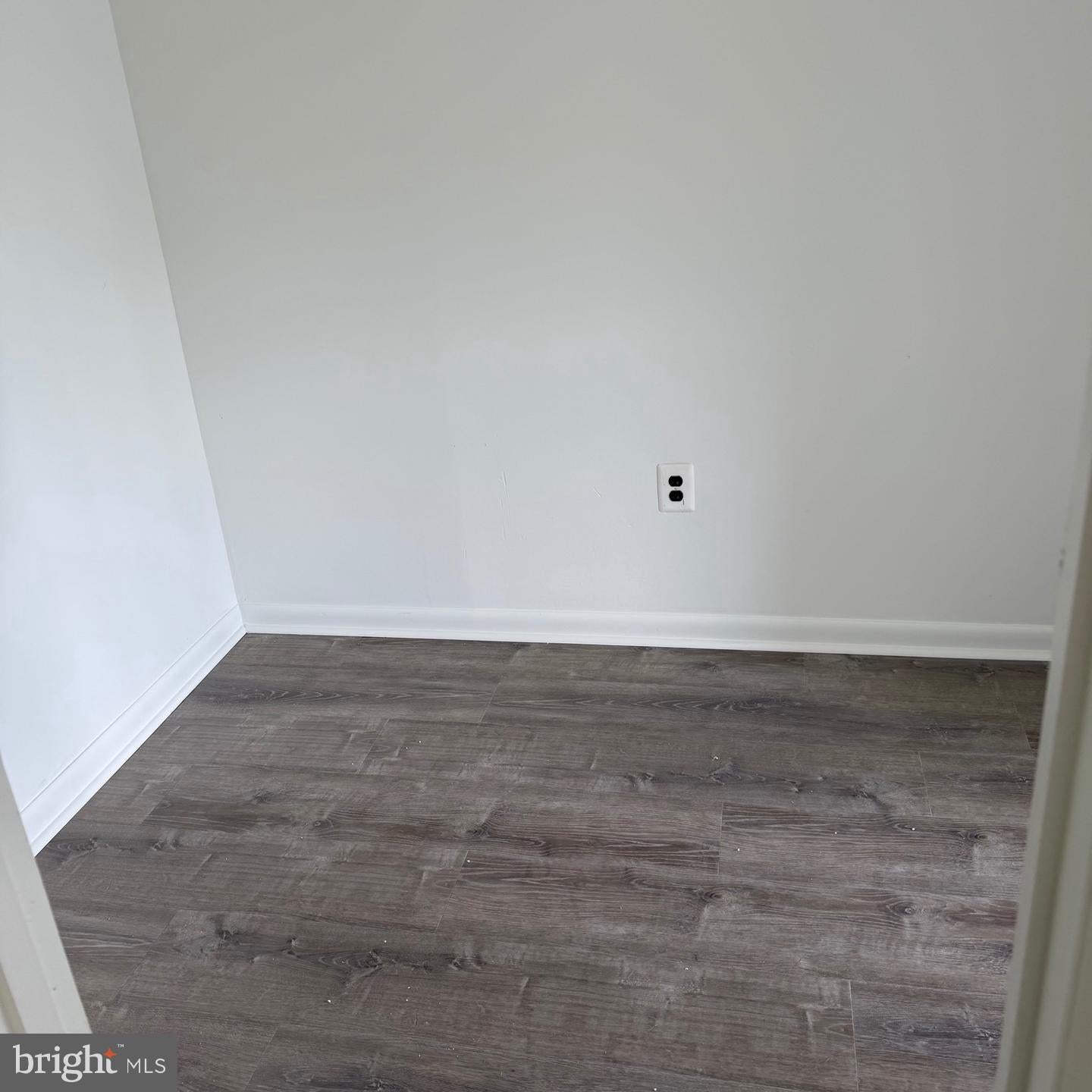 515 N YORK ROAD 9-E