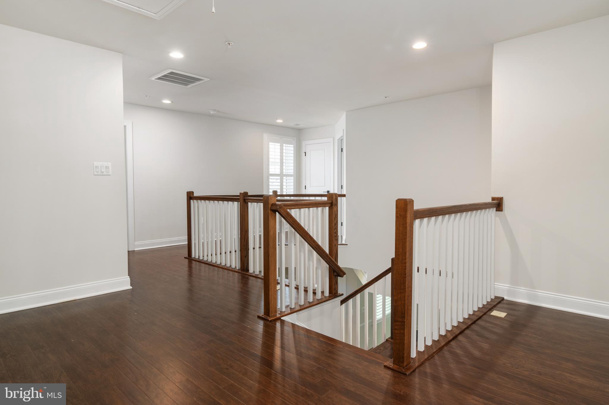 ARUNDEL FOREST - VILLAS - Residential Lease