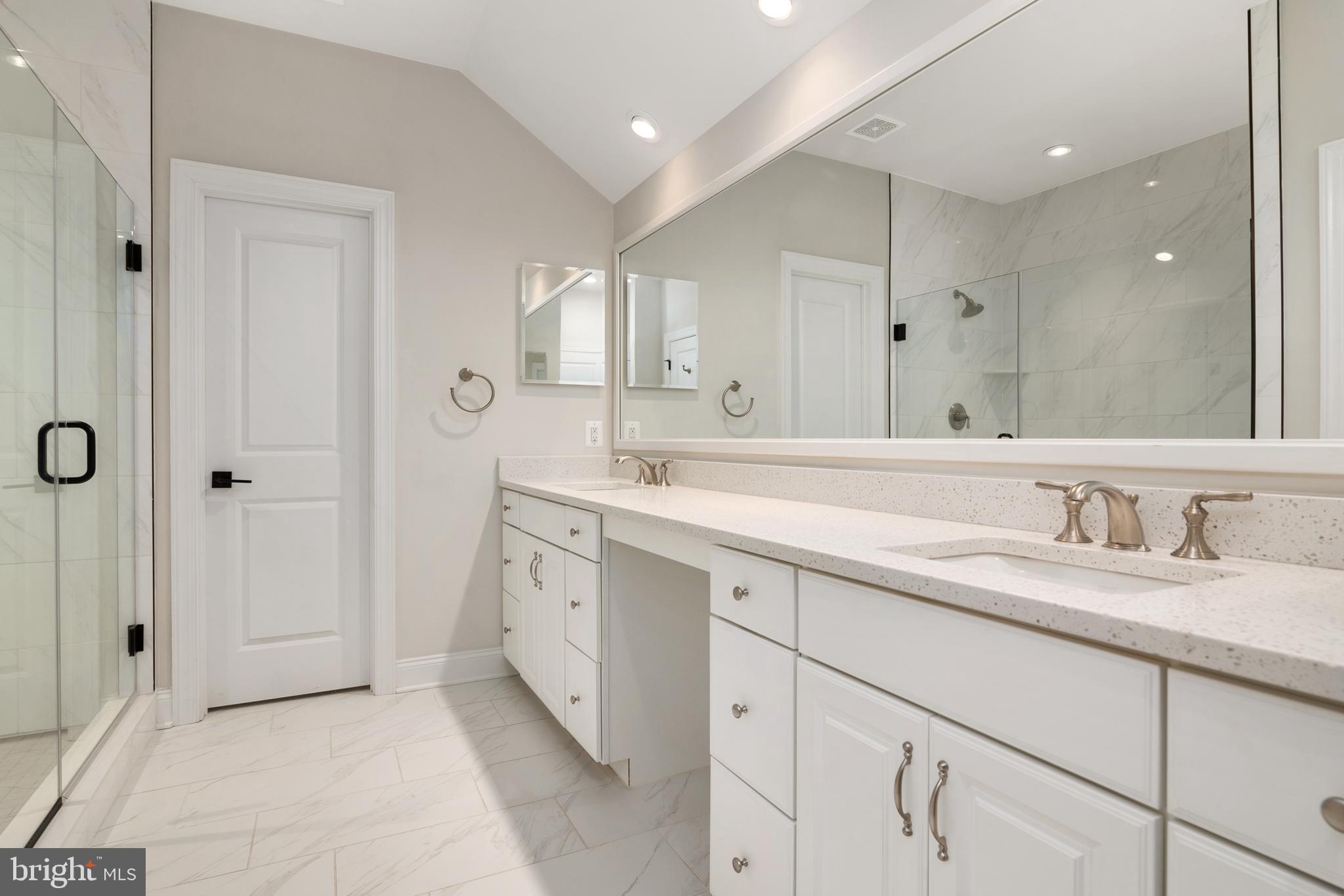 ARUNDEL FOREST - VILLAS - Residential Lease