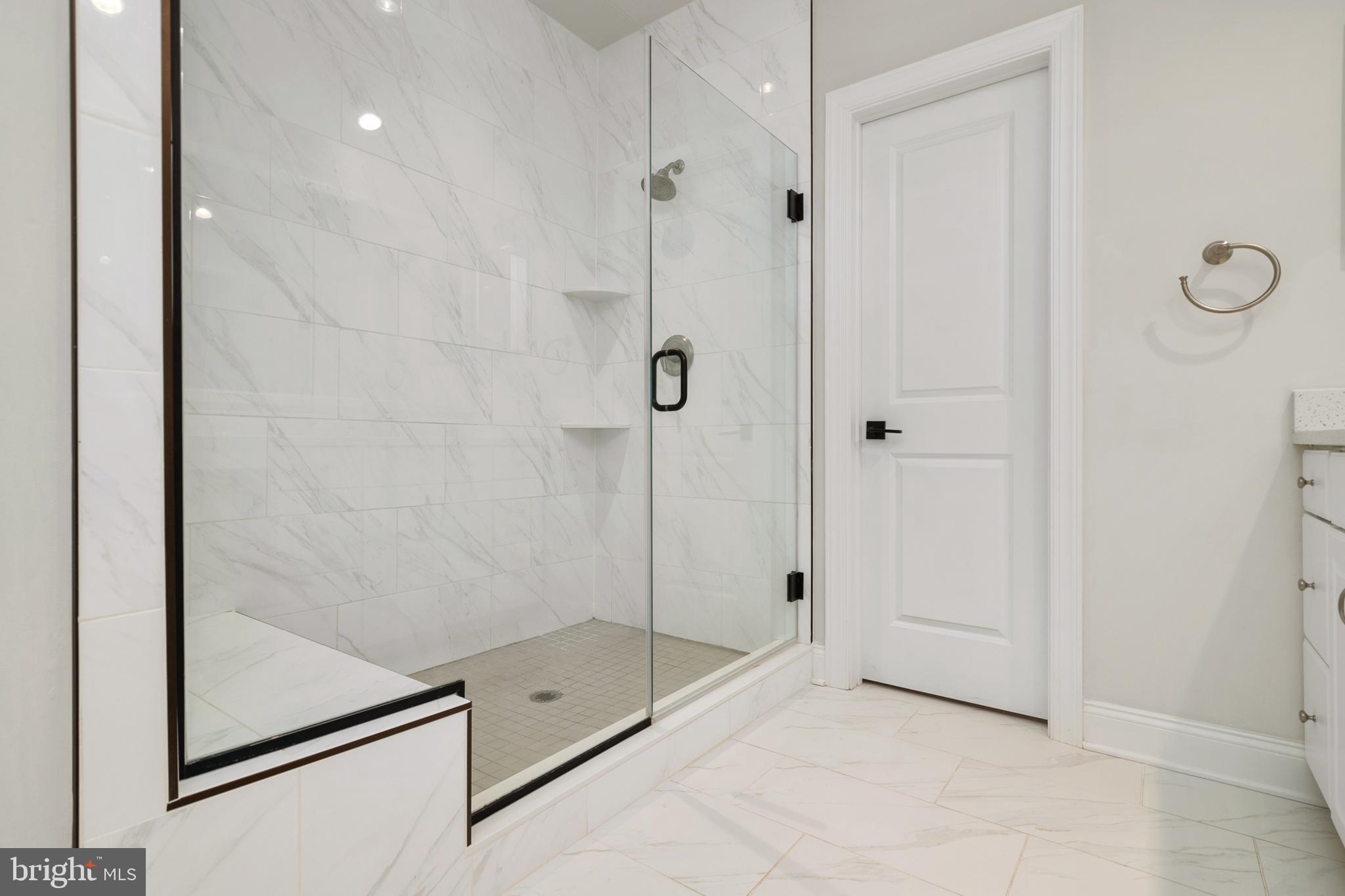 ARUNDEL FOREST - VILLAS - Residential Lease